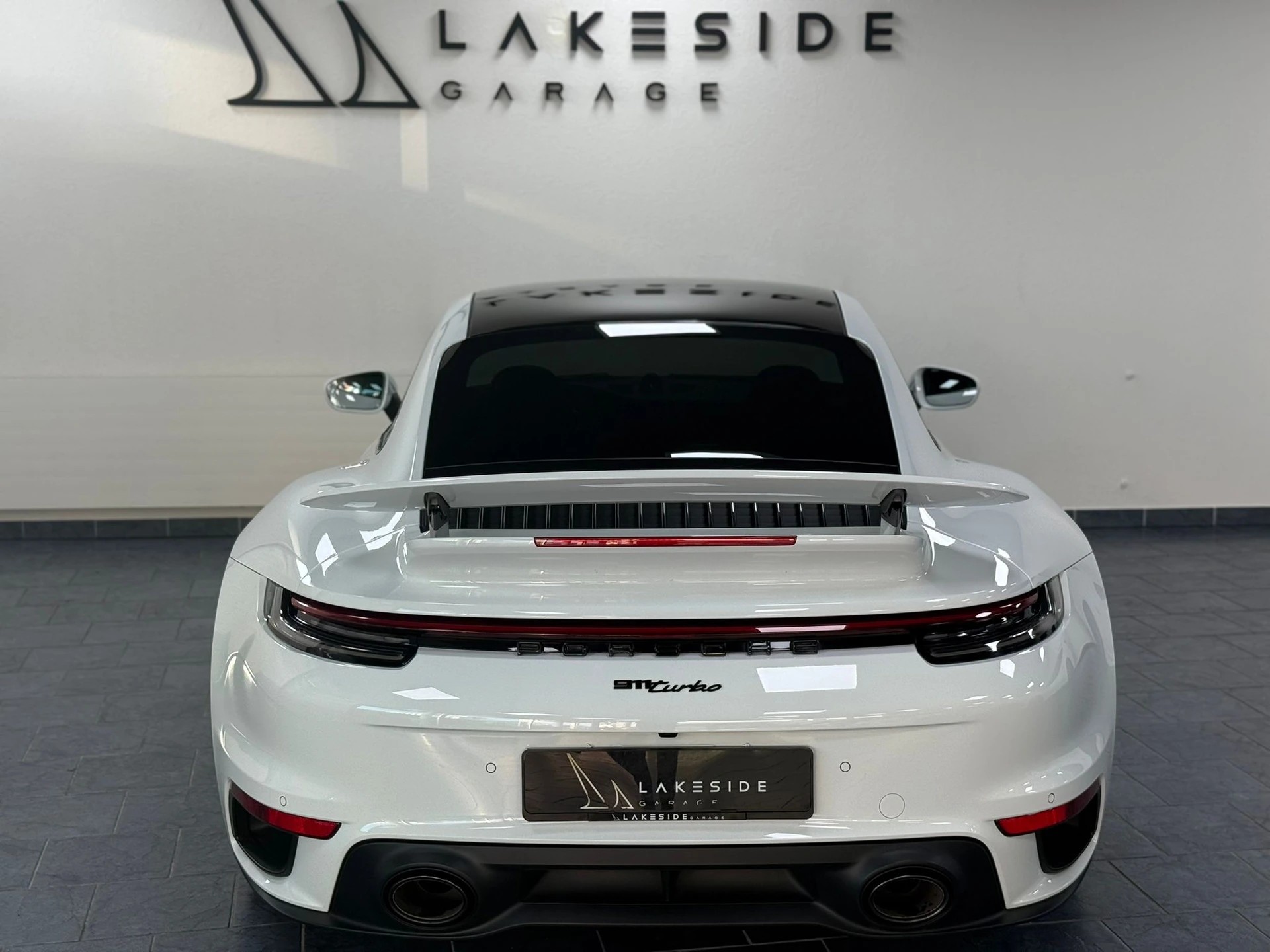PORSCHE 911 Turbo PDK-image-4