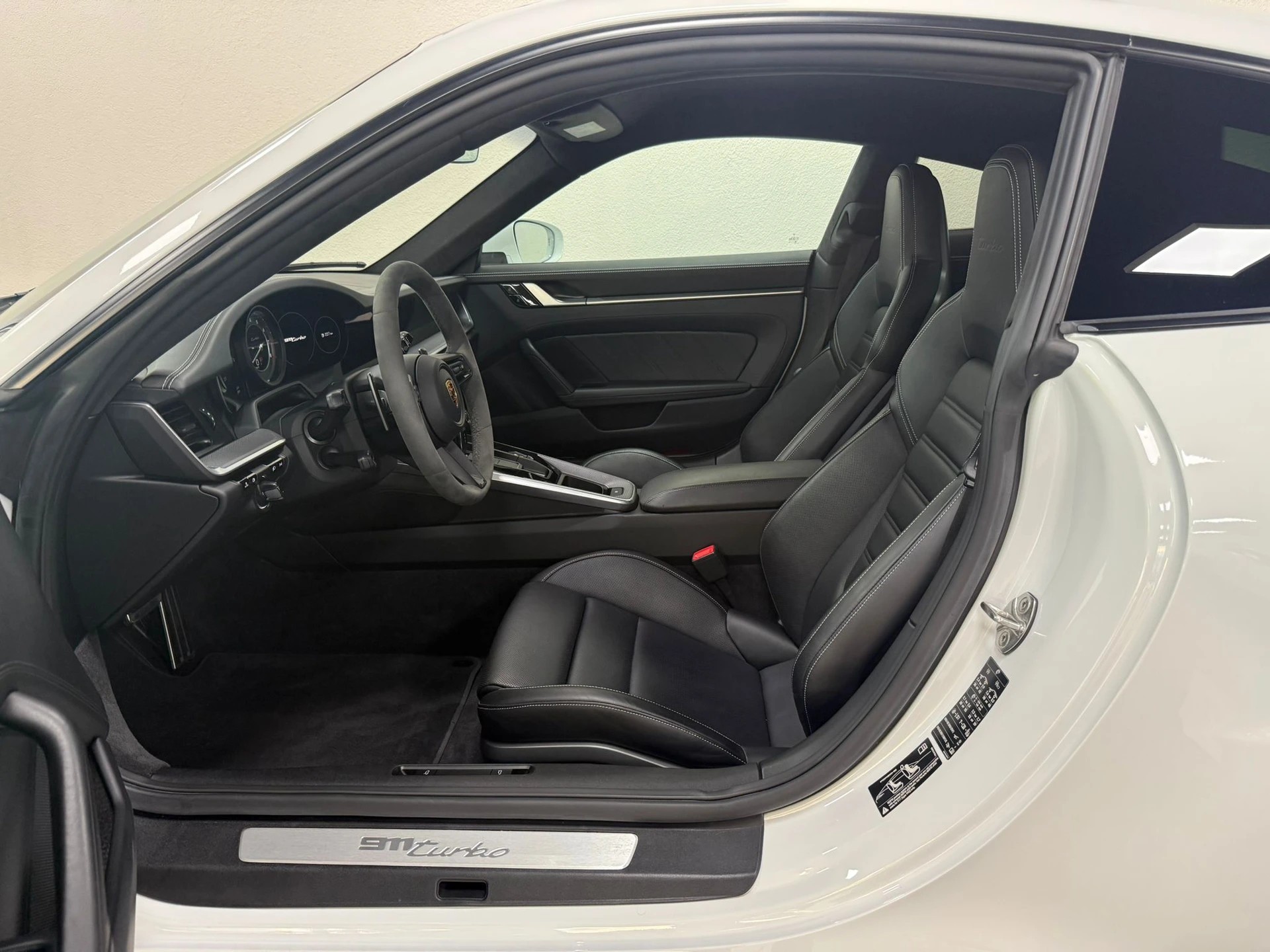 PORSCHE 911 Turbo PDK-image-11