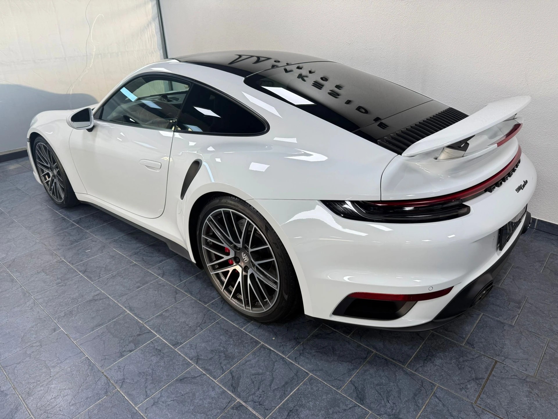 PORSCHE 911 Turbo PDK-image-5