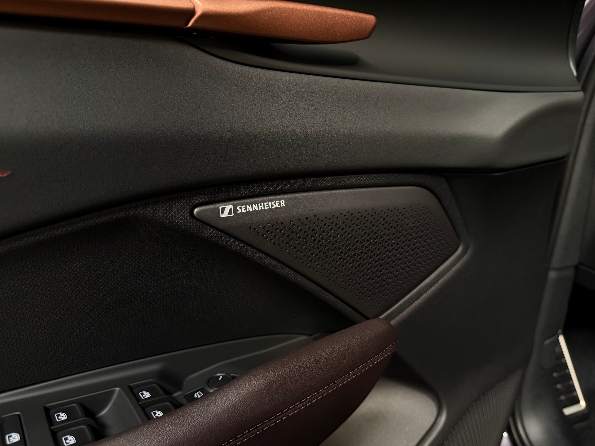 CUPRA Terramar 1.5 eHybrid DSG VZ AHK-image-19