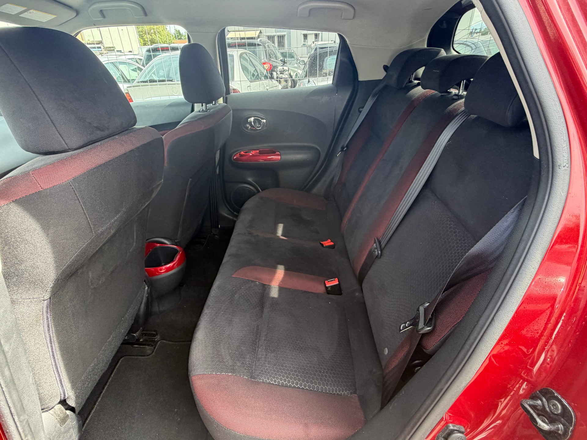 NISSAN Juke 1.6 DIG-T tekna 4x4 Xtronic M-CVT-image-11