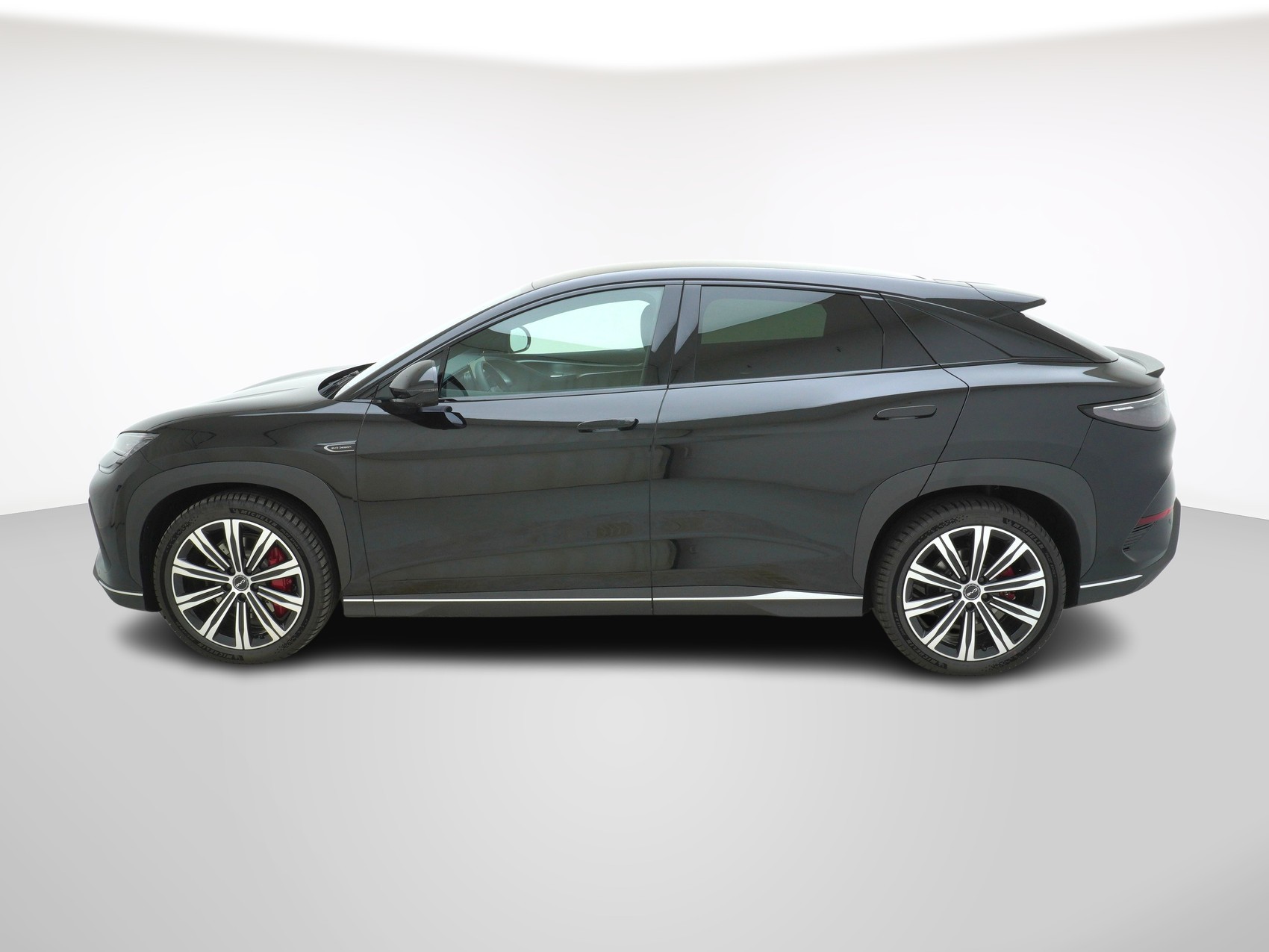 BYD Sealion 7 Excellence AWD-showroom-element-1