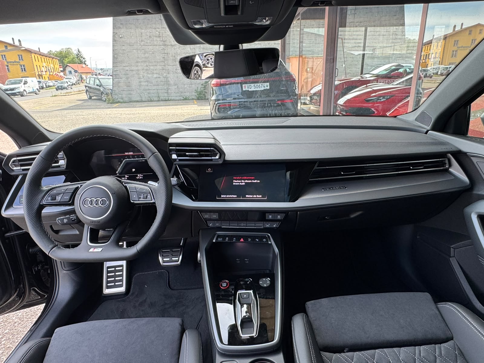 AUDI S3 Sportback TFSI quattro S-tronic-image-8