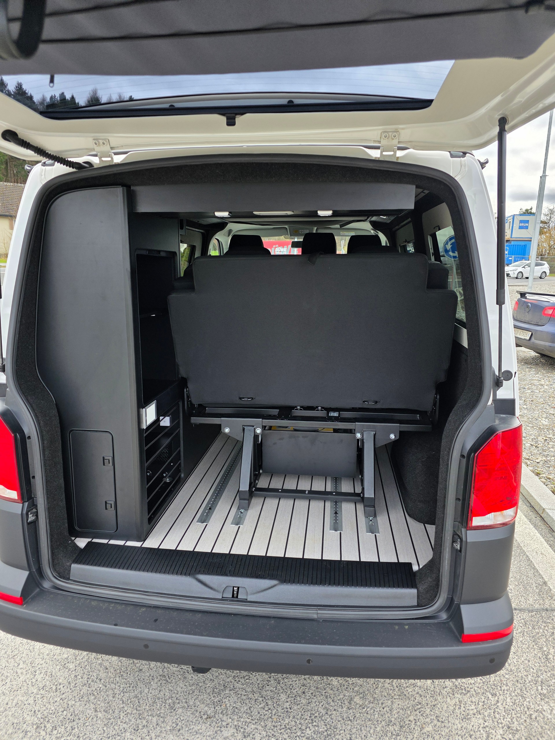 VW T6.1 2.0 TDI ENVIA FREE-image-3