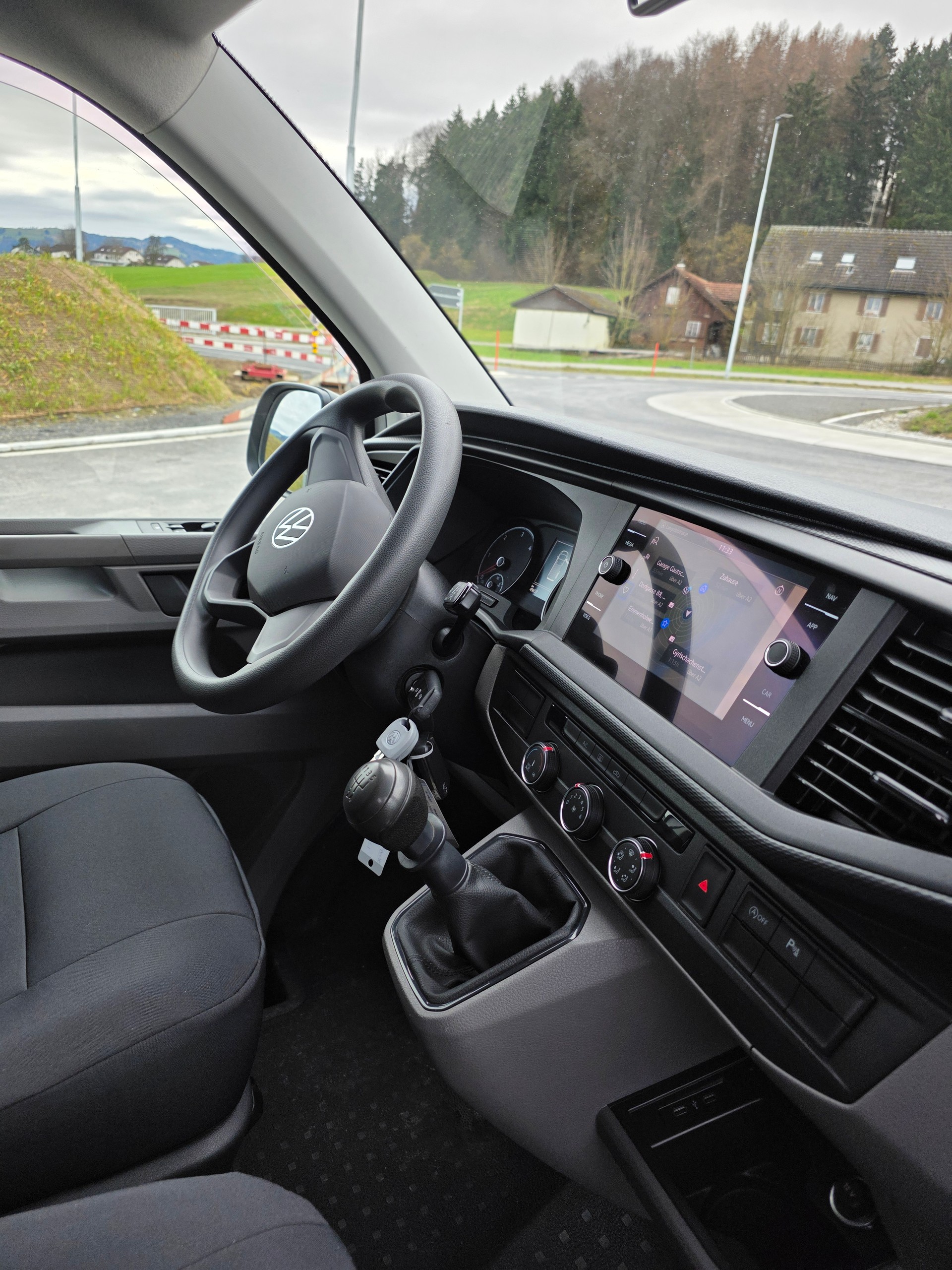 VW T6.1 2.0 TDI ENVIA FREE-image-5