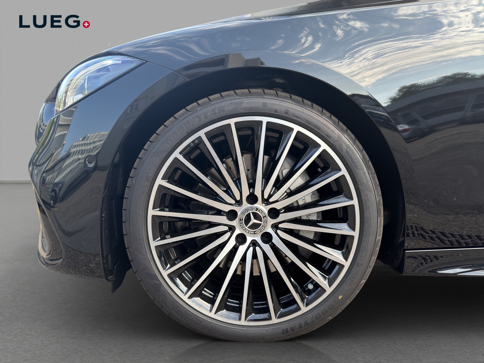 MERCEDES-BENZ C 220 d 4 Matic Swiss Star-image-6