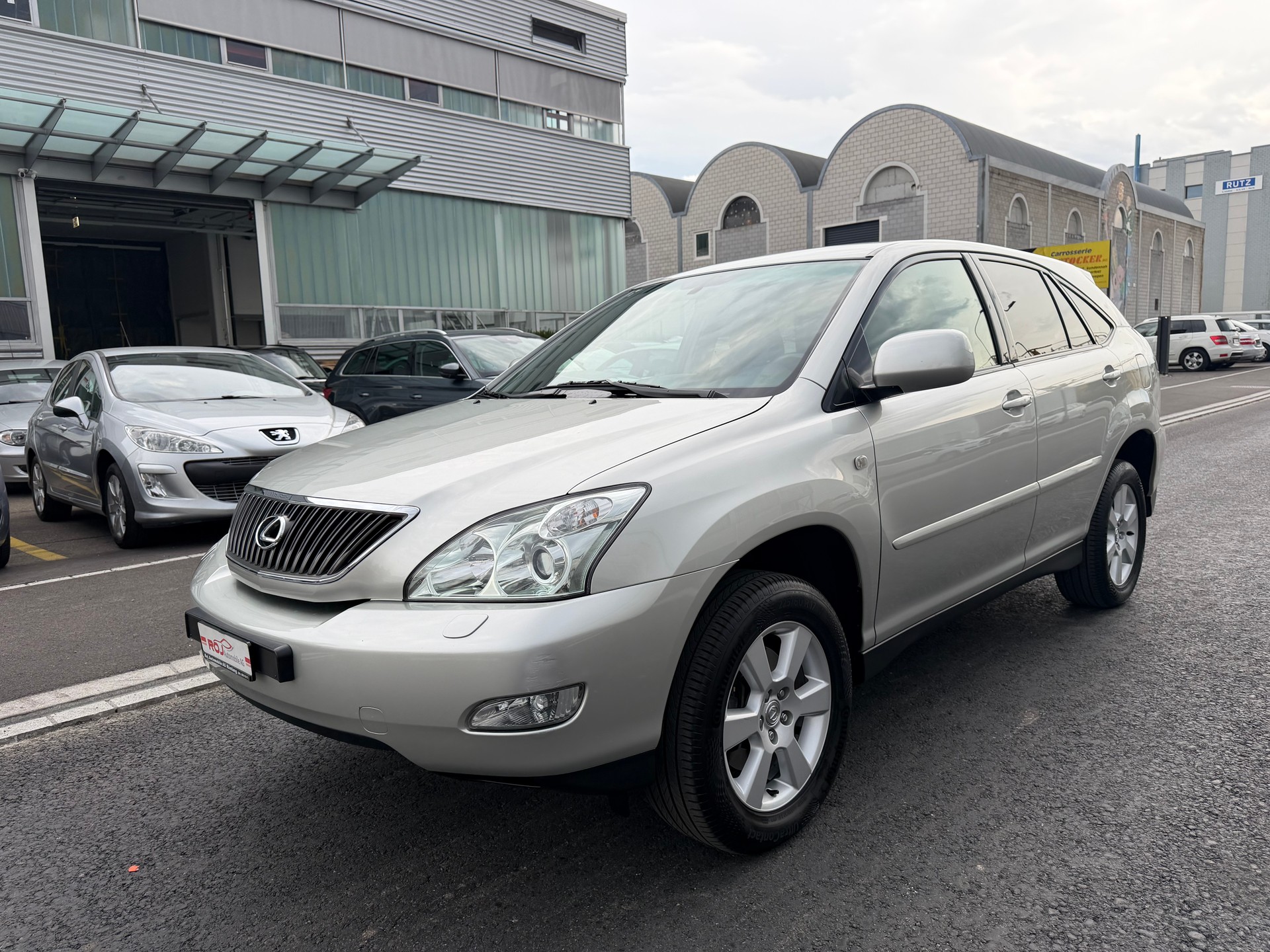 LEXUS RX 300 Sport AWD Automatic-showroom-element-1