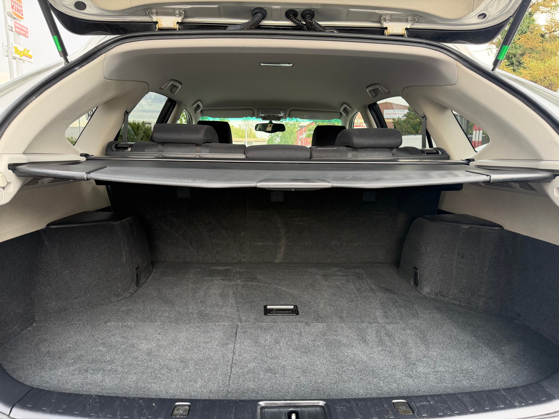 LEXUS RX 300 Sport AWD Automatic-image-11