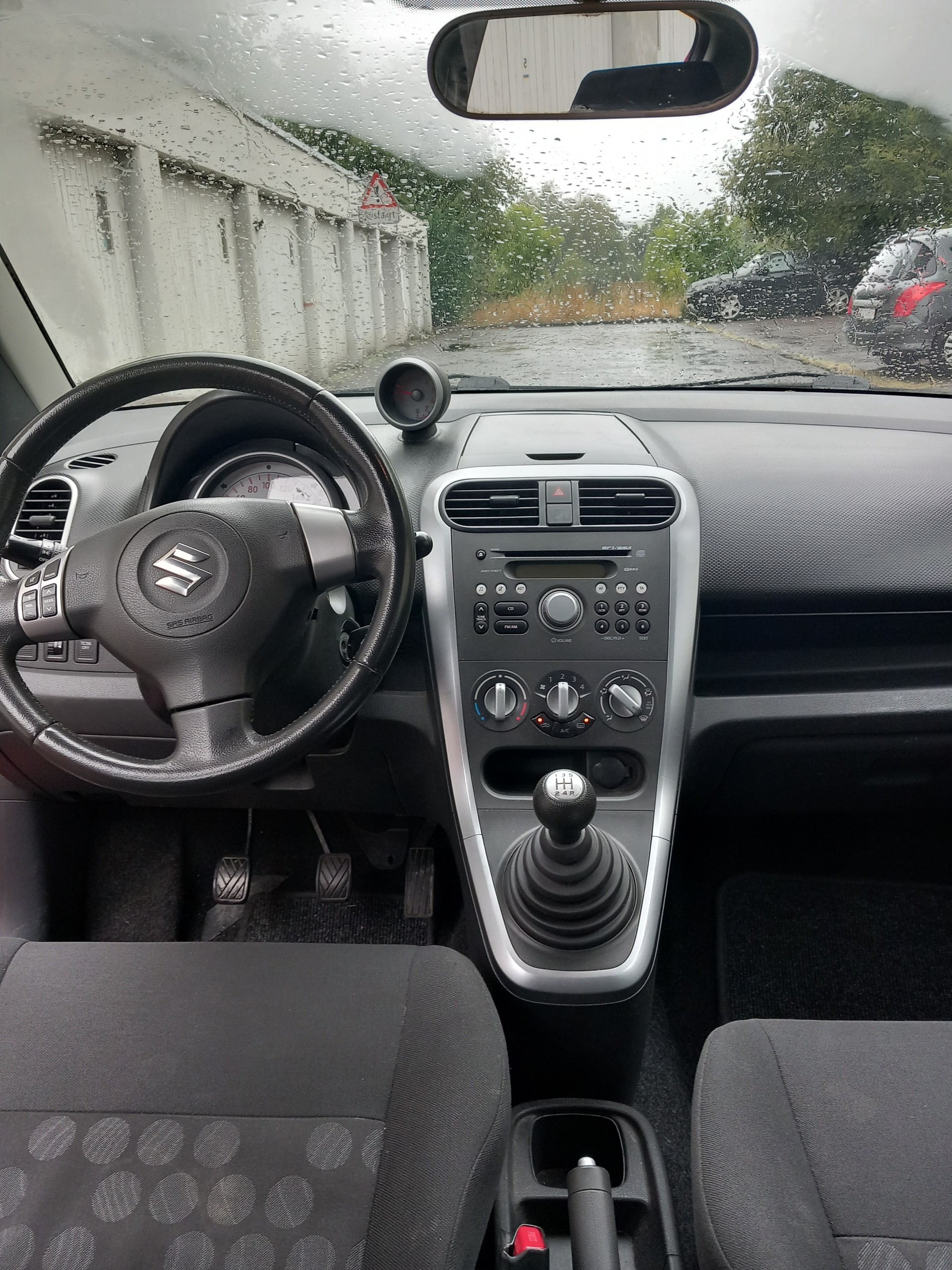 SUZUKI Splash 1.2i 16V GL Top-image-8