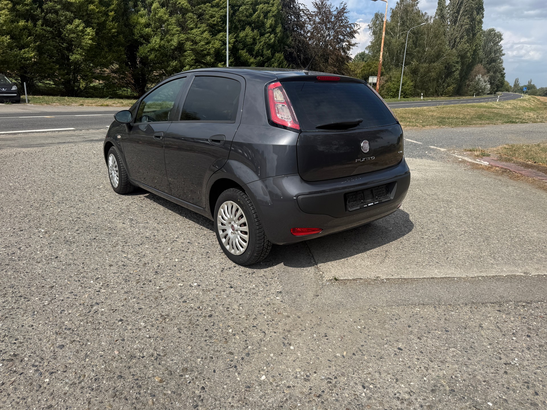 FIAT Punto 1.4 Dynamic-image-5