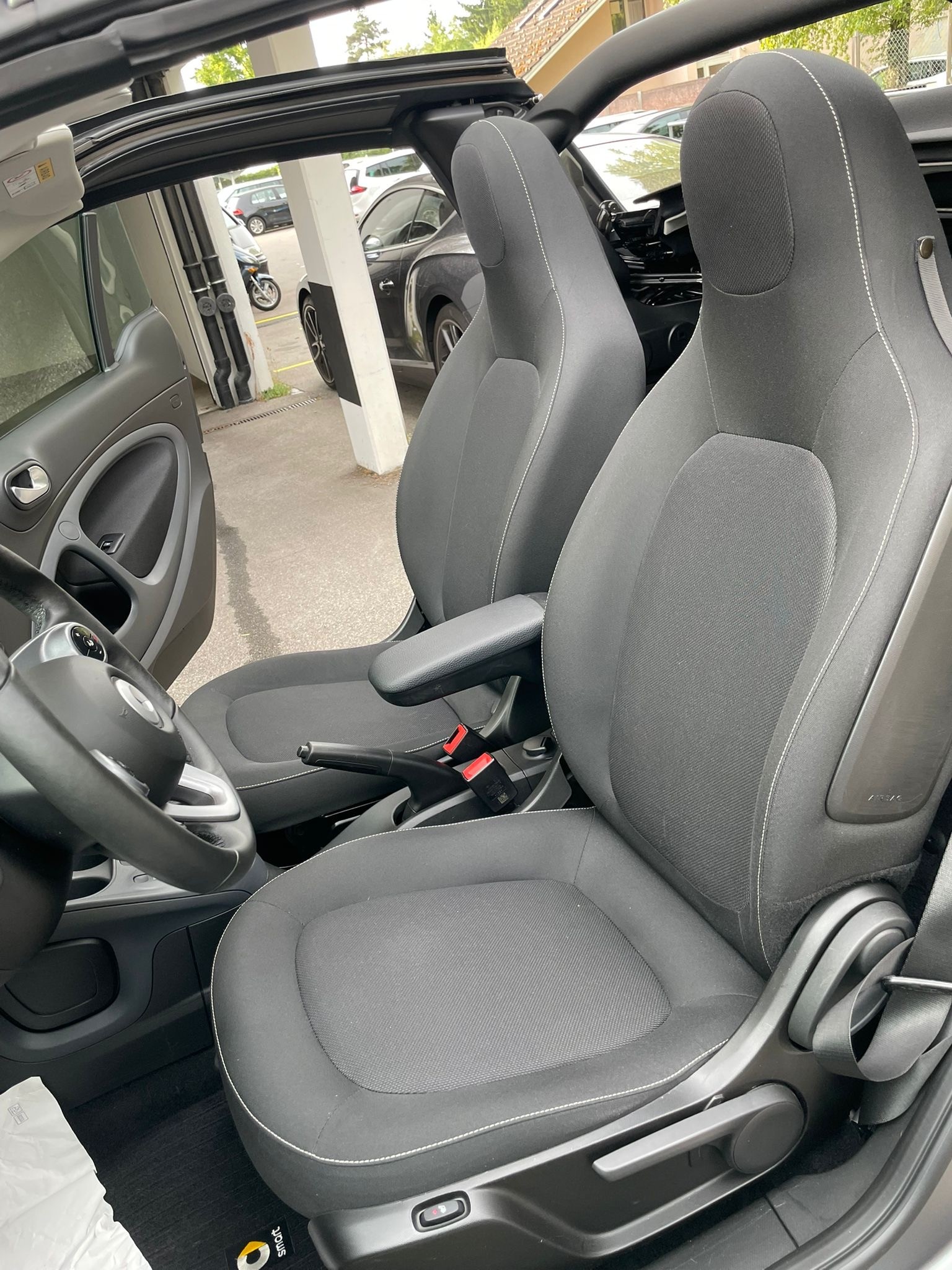 SMART Fortwo Cabrio EQ passion | BATTERIE INKL. | COOL & MEDIA | PARKHILFE-image-15