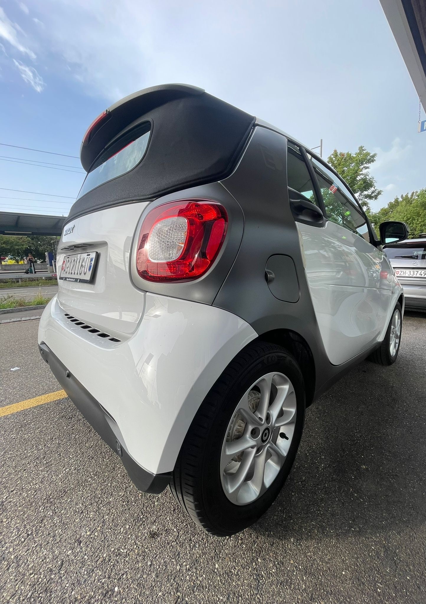 SMART Fortwo Cabrio EQ passion | BATTERIE INKL. | COOL & MEDIA | PARKHILFE-image-4