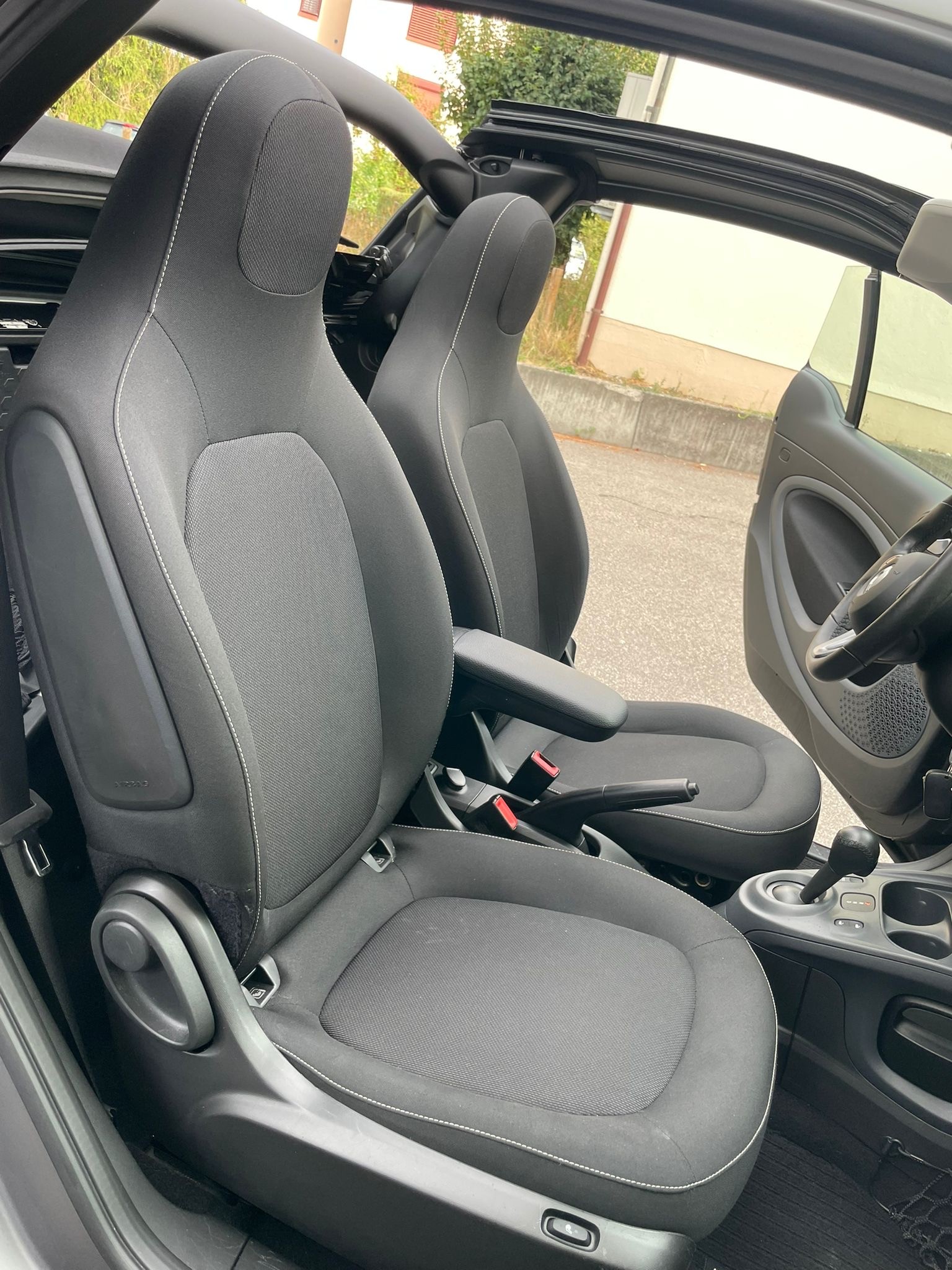 SMART Fortwo Cabrio EQ passion | BATTERIE INKL. | COOL & MEDIA | PARKHILFE-image-14