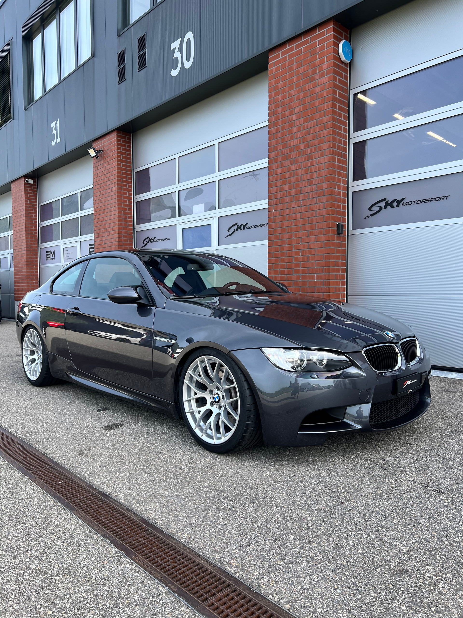 BMW M3 Coupé-image-5