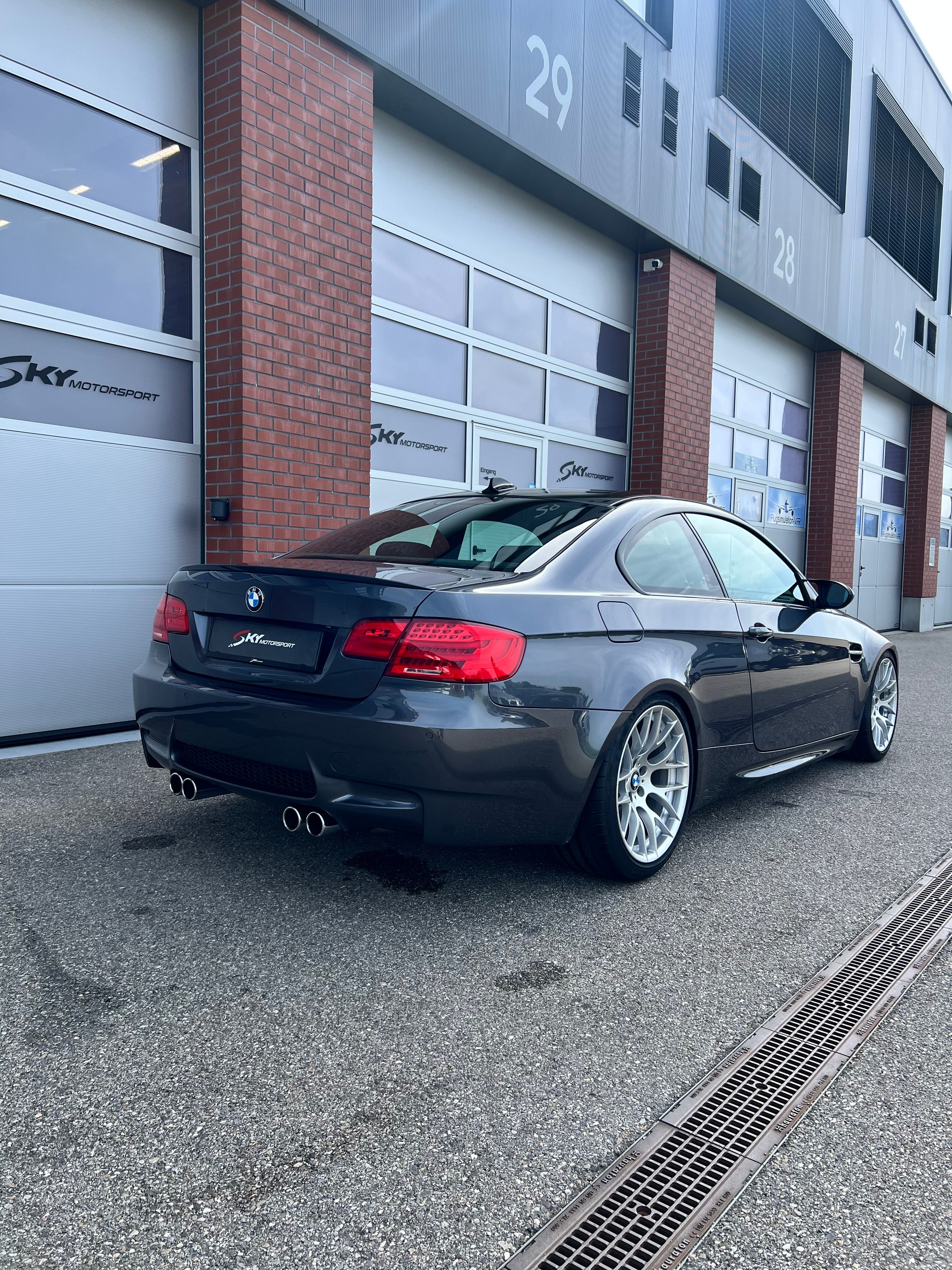 BMW M3 Coupé-image-4