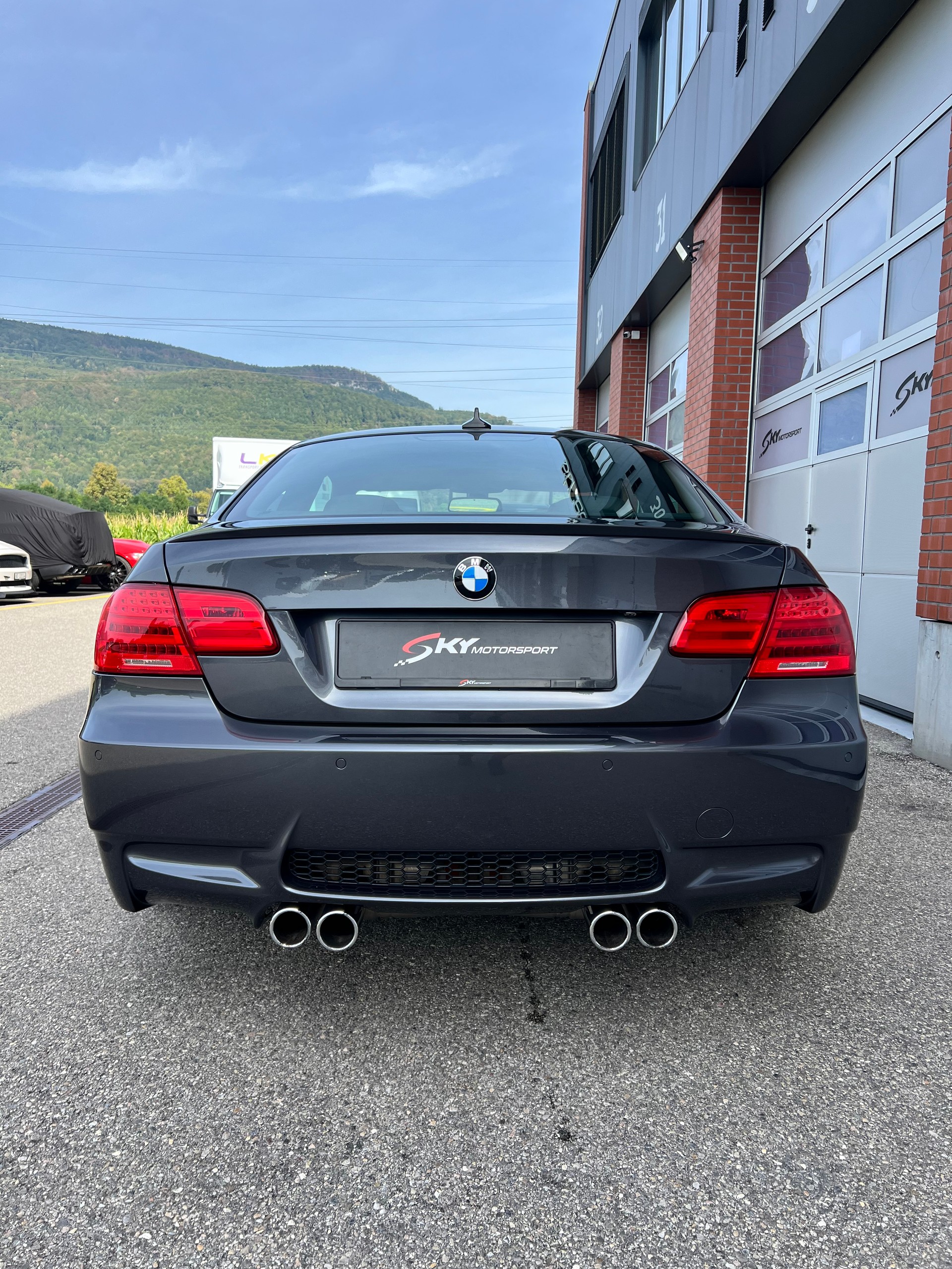 BMW M3 Coupé-image-2