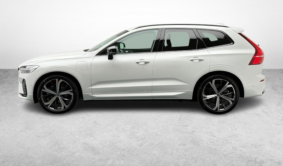 VOLVO 2.0 T8 TE XCLUSIVE Ultra Dark eAWD-image-1