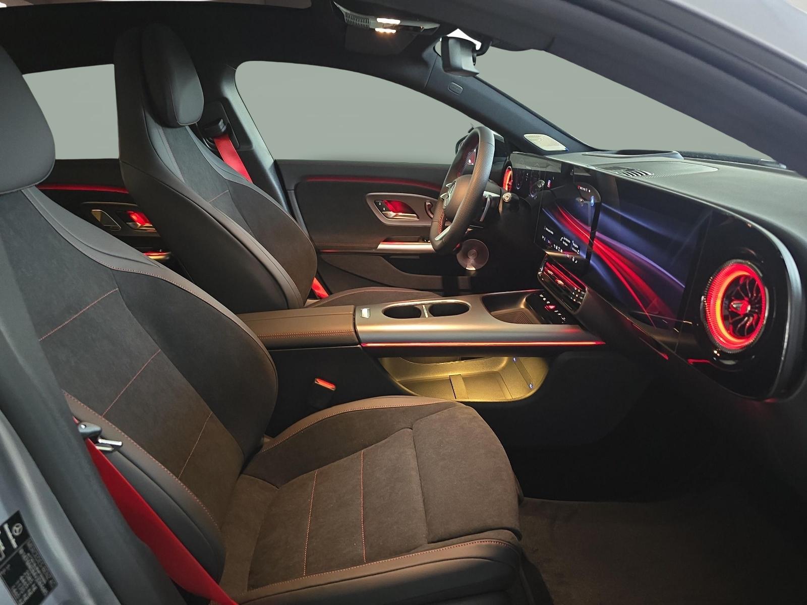 MERCEDES-BENZ CLA 350 4MATIC Shooting Brake EQ Technology AMG Line Plus-image-9