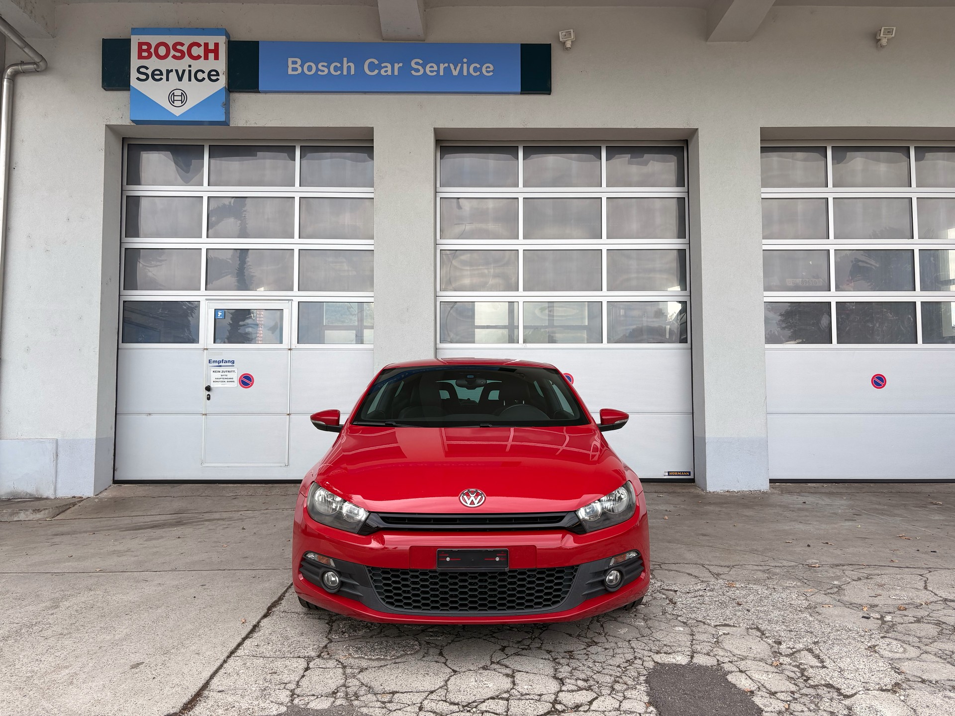 VW Scirocco 2.0 TSI-image-1