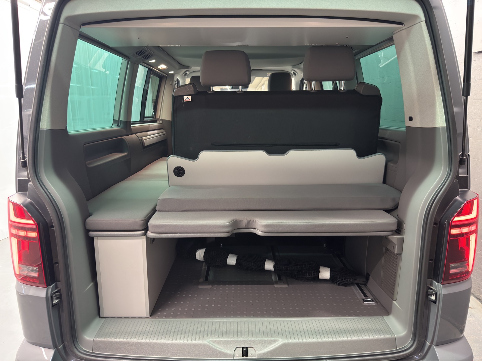 VW T6.1 California 3000 2.0 TDI 204 Beach E-image-10