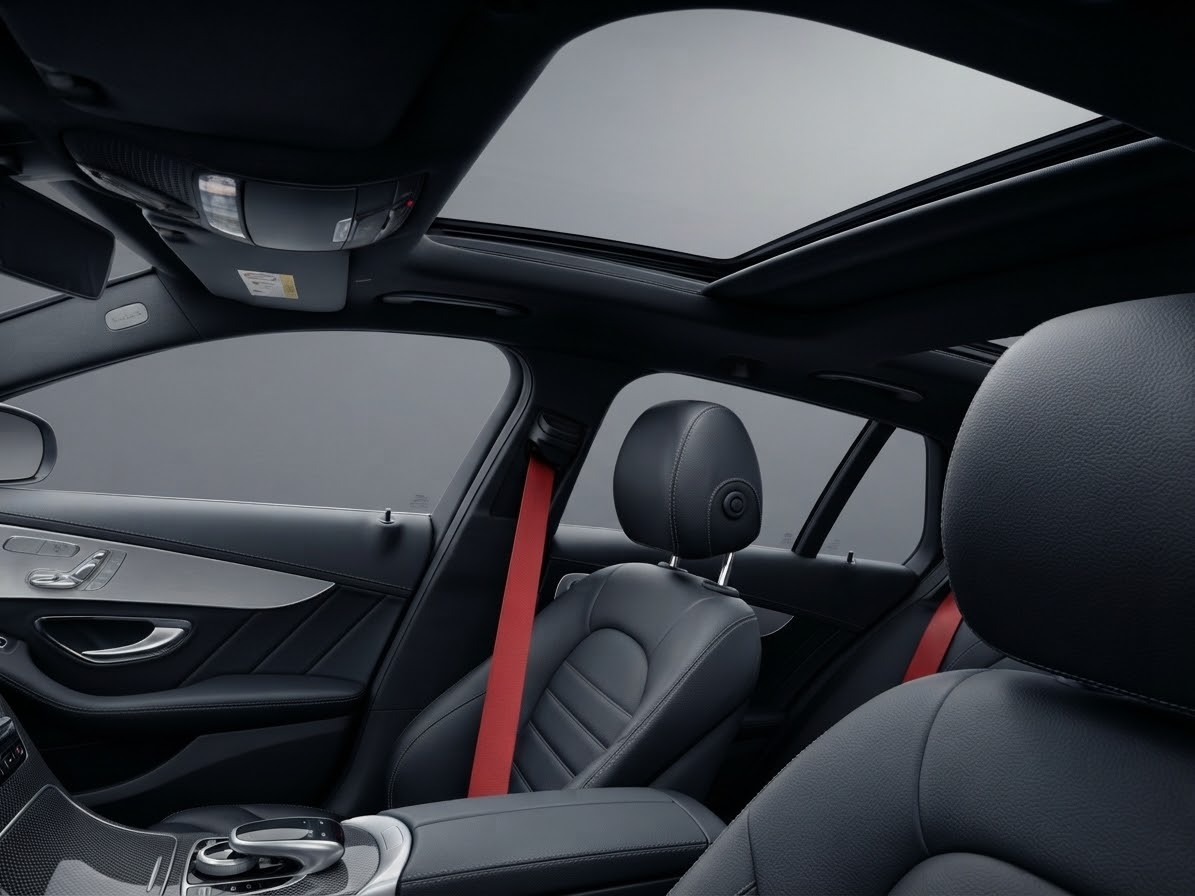 MERCEDES-BENZ C 43 AMG 4Matic 9G-Tronic-image-9