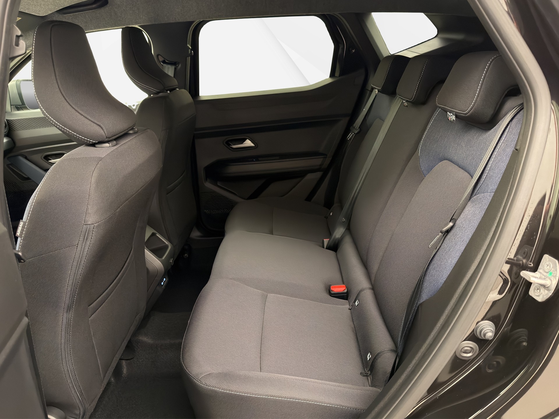 DACIA Duster 1.2 TCe Journey 4WD-image-11