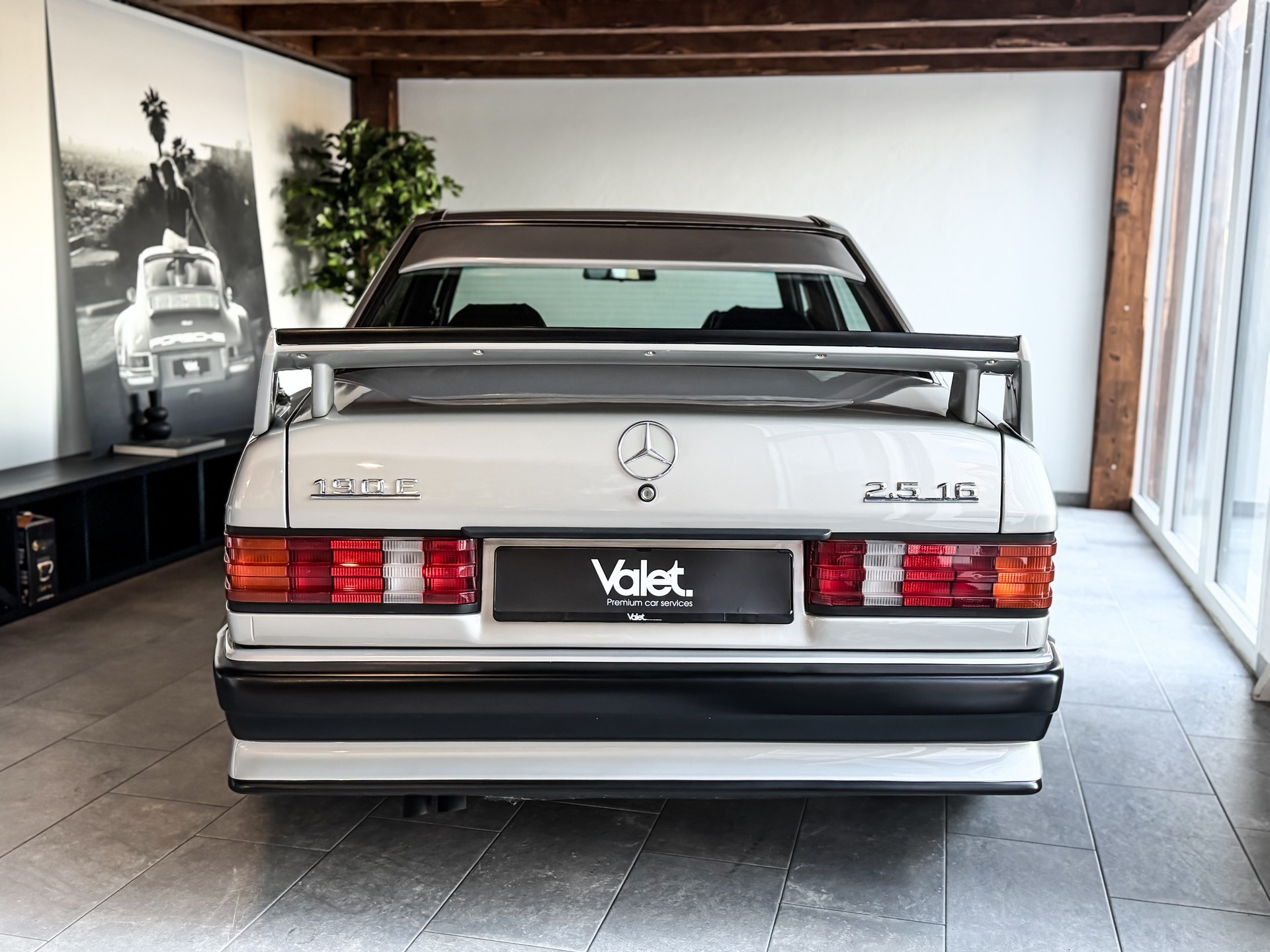 MERCEDES-BENZ 190 E 2.5-16-image-6