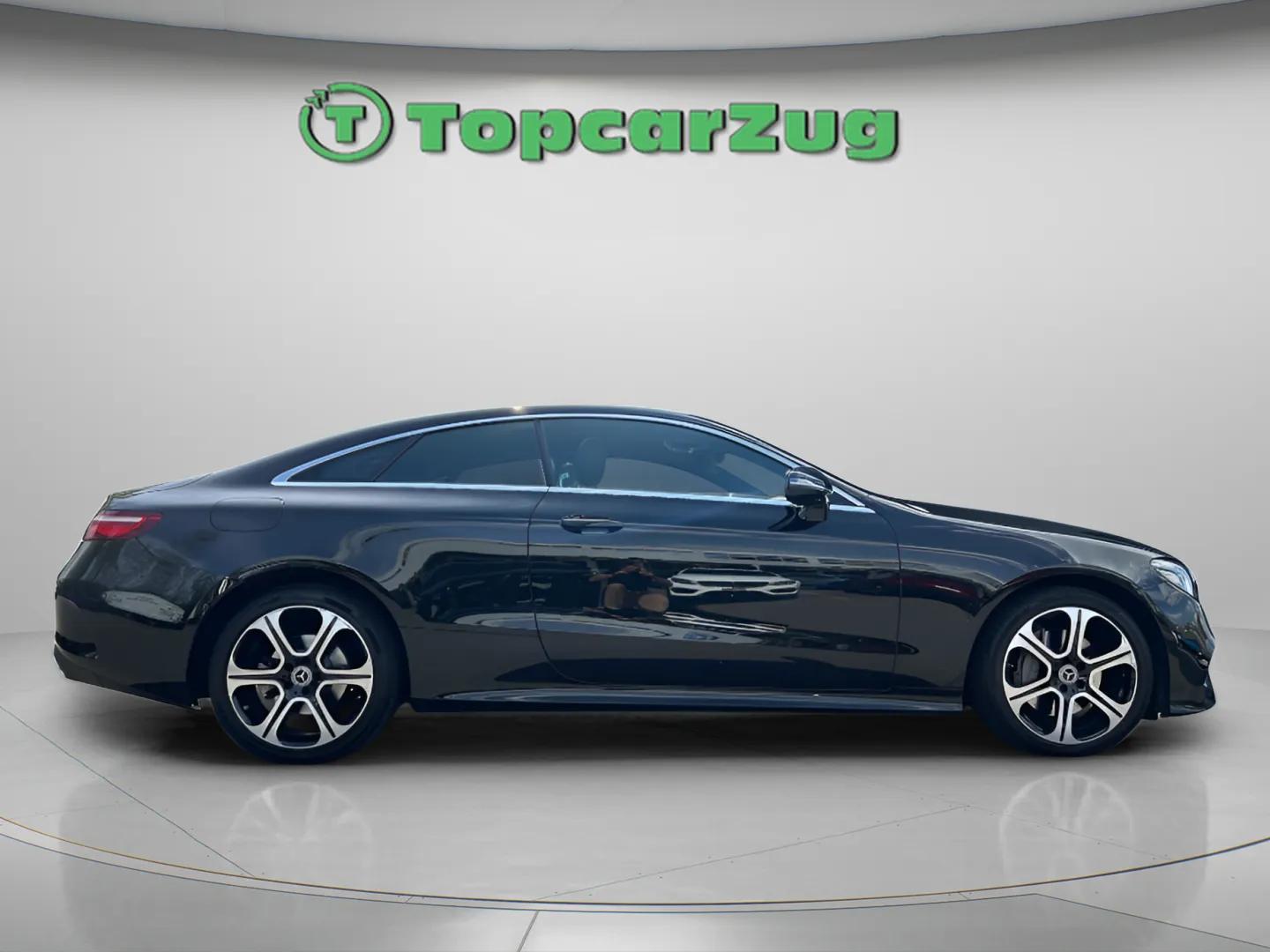 MERCEDES-BENZ E 220 d Coupé AMG Line 4 Matic 9G-Tronic-image-4