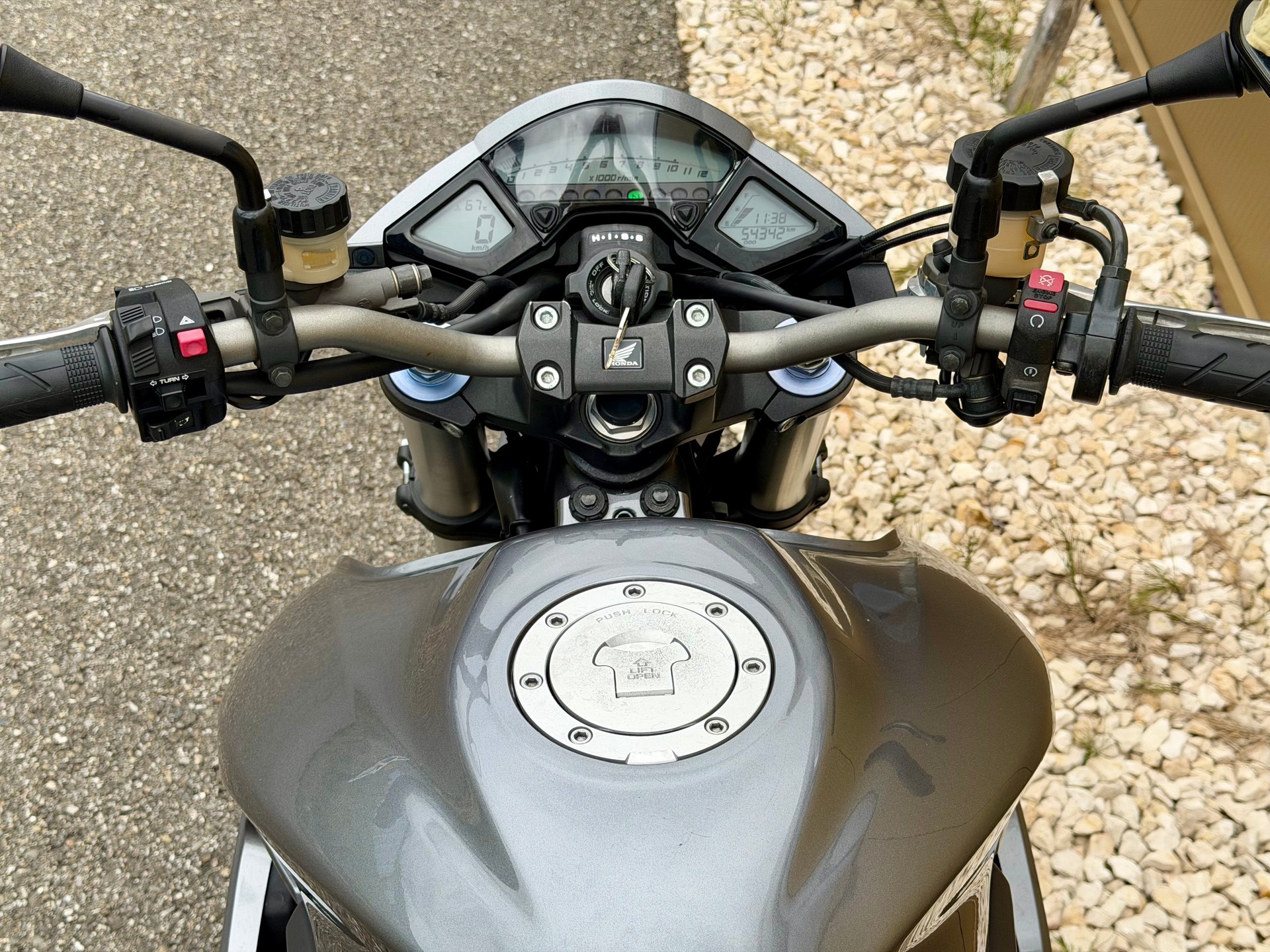 HONDA CB 1000 R ABS-image-15