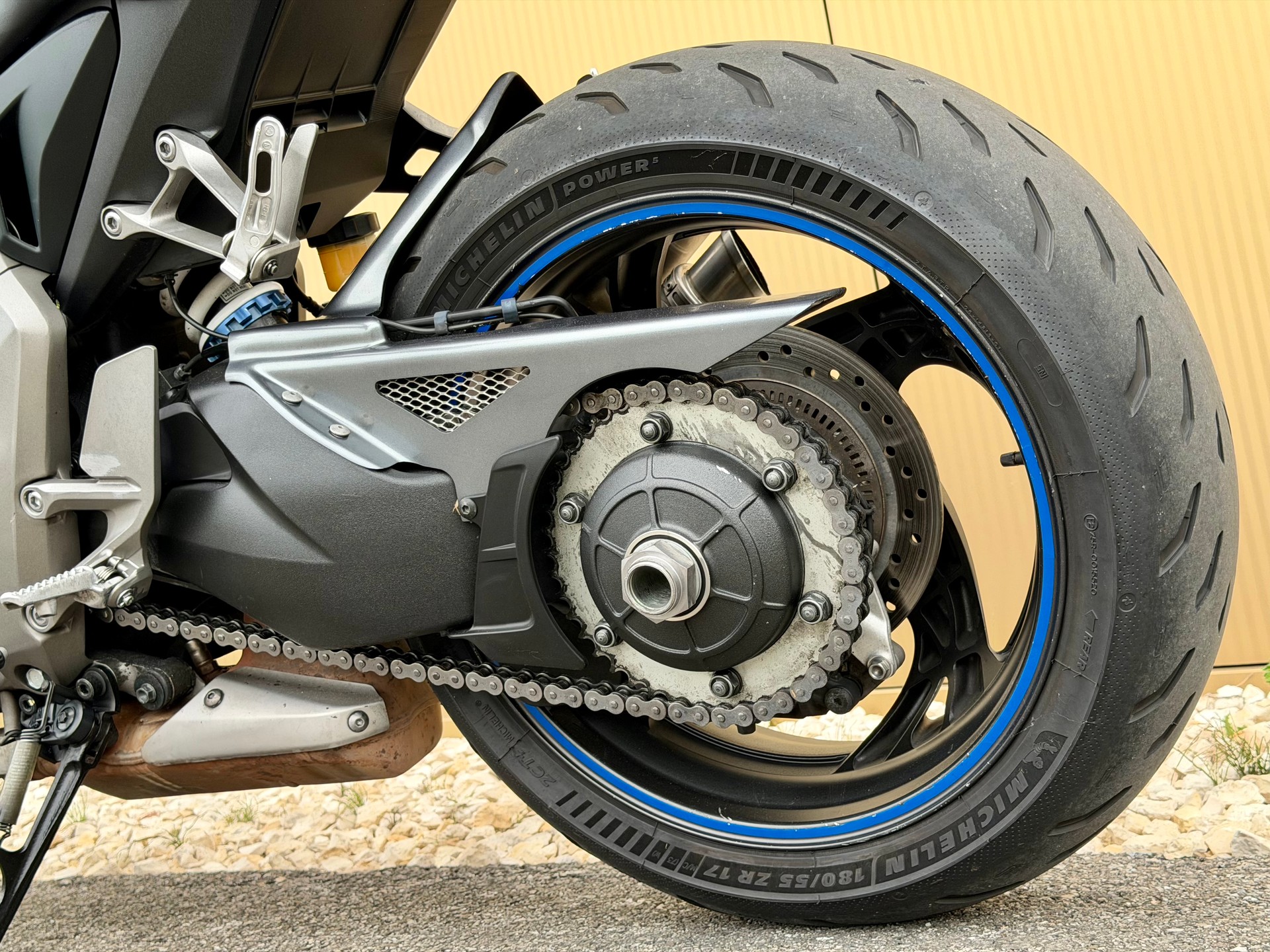 HONDA CB 1000 R ABS-image-13