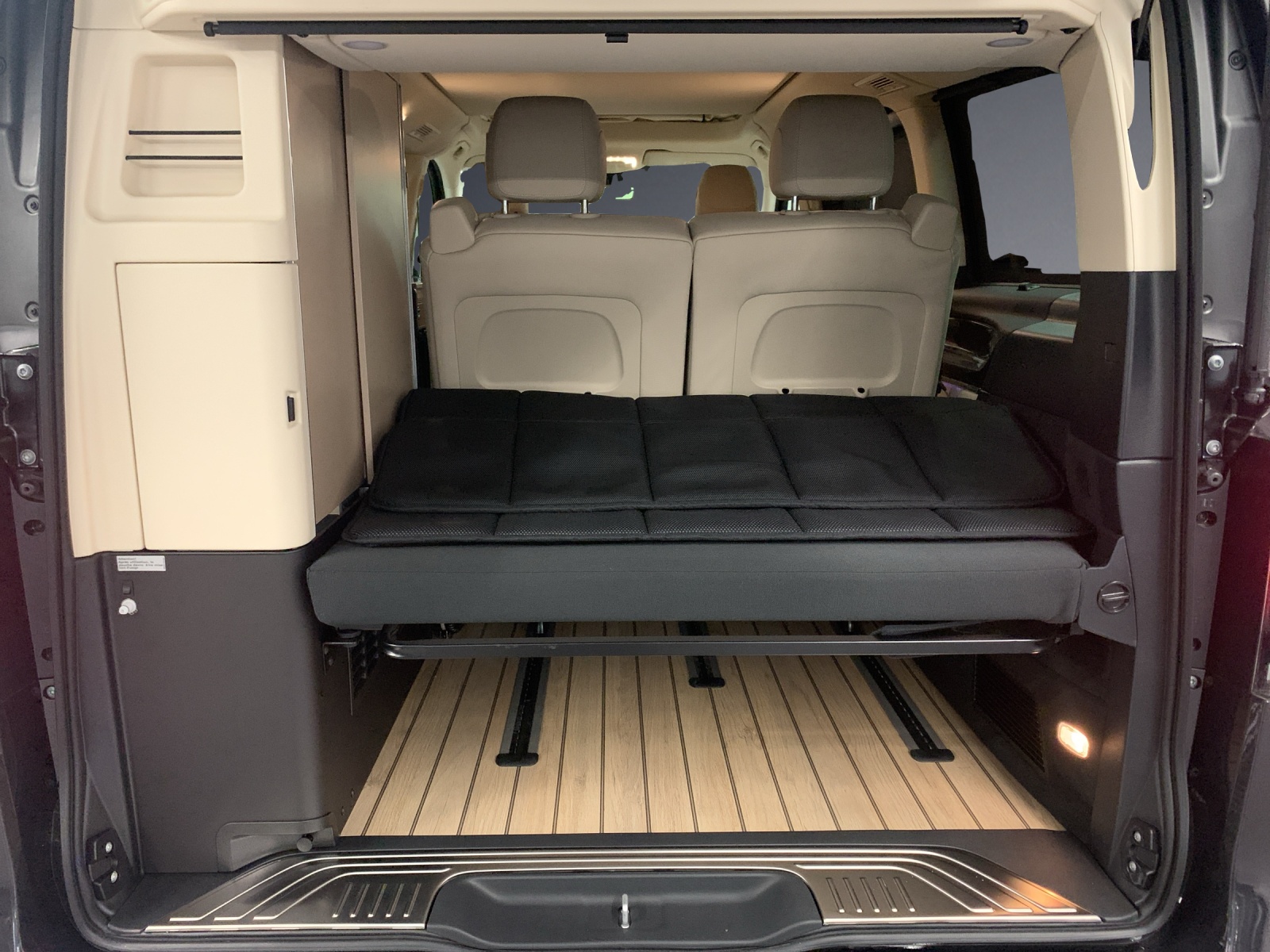 MERCEDES-BENZ Marco Polo 250 d 4M Automat-image-11