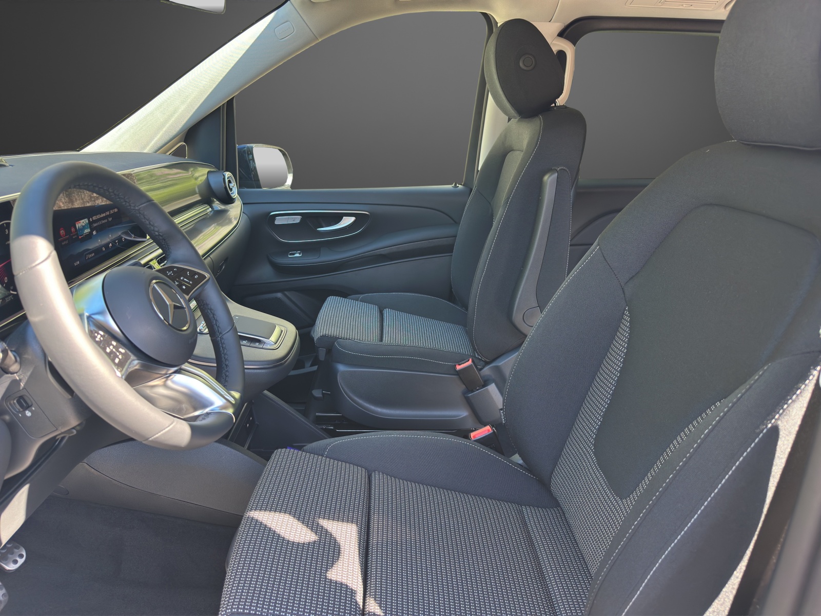 MERCEDES-BENZ V 250 d lang 4Matic Style 9G-Tronic-image-6