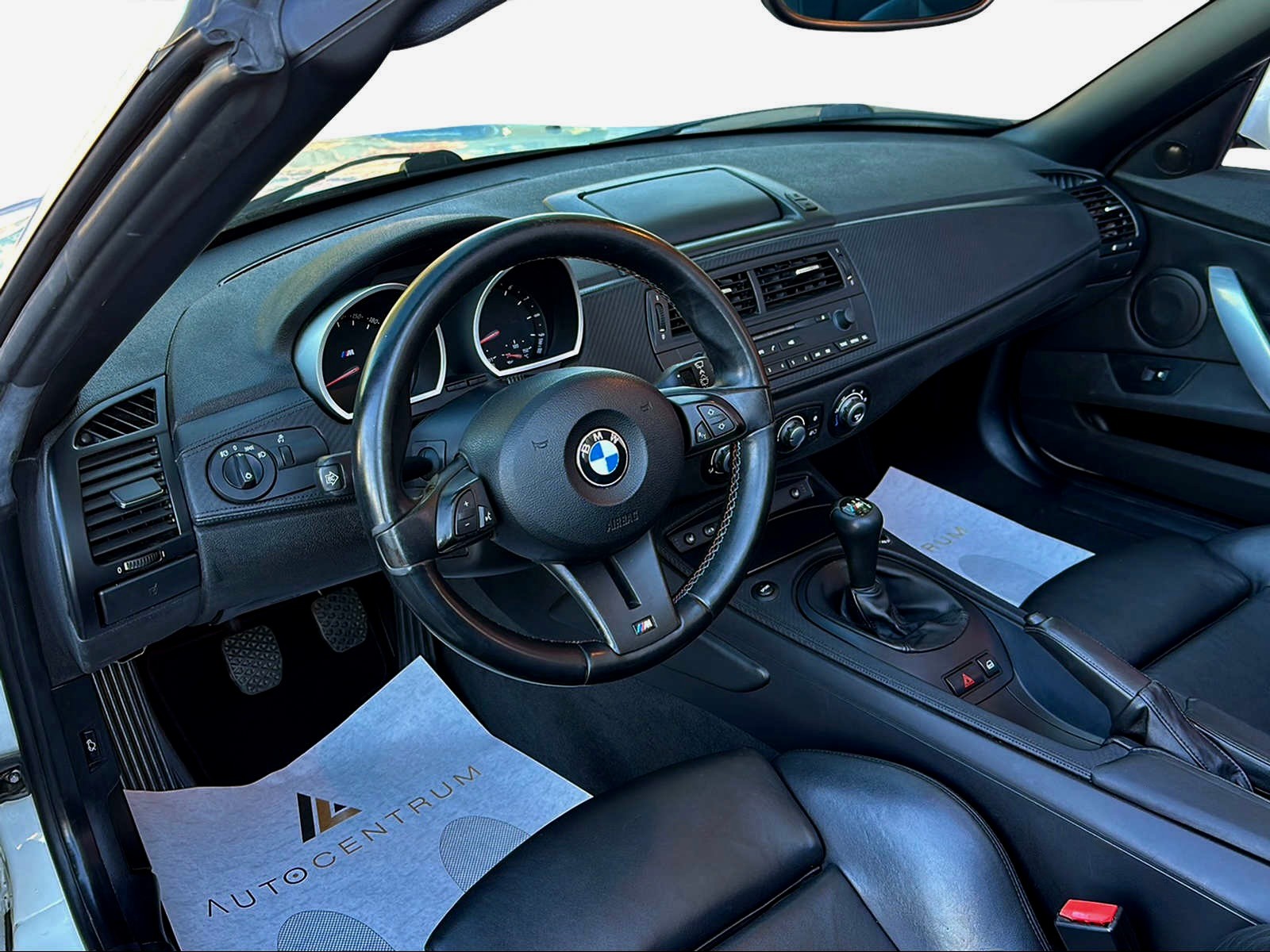 BMW Z4 M Roadster-image-1