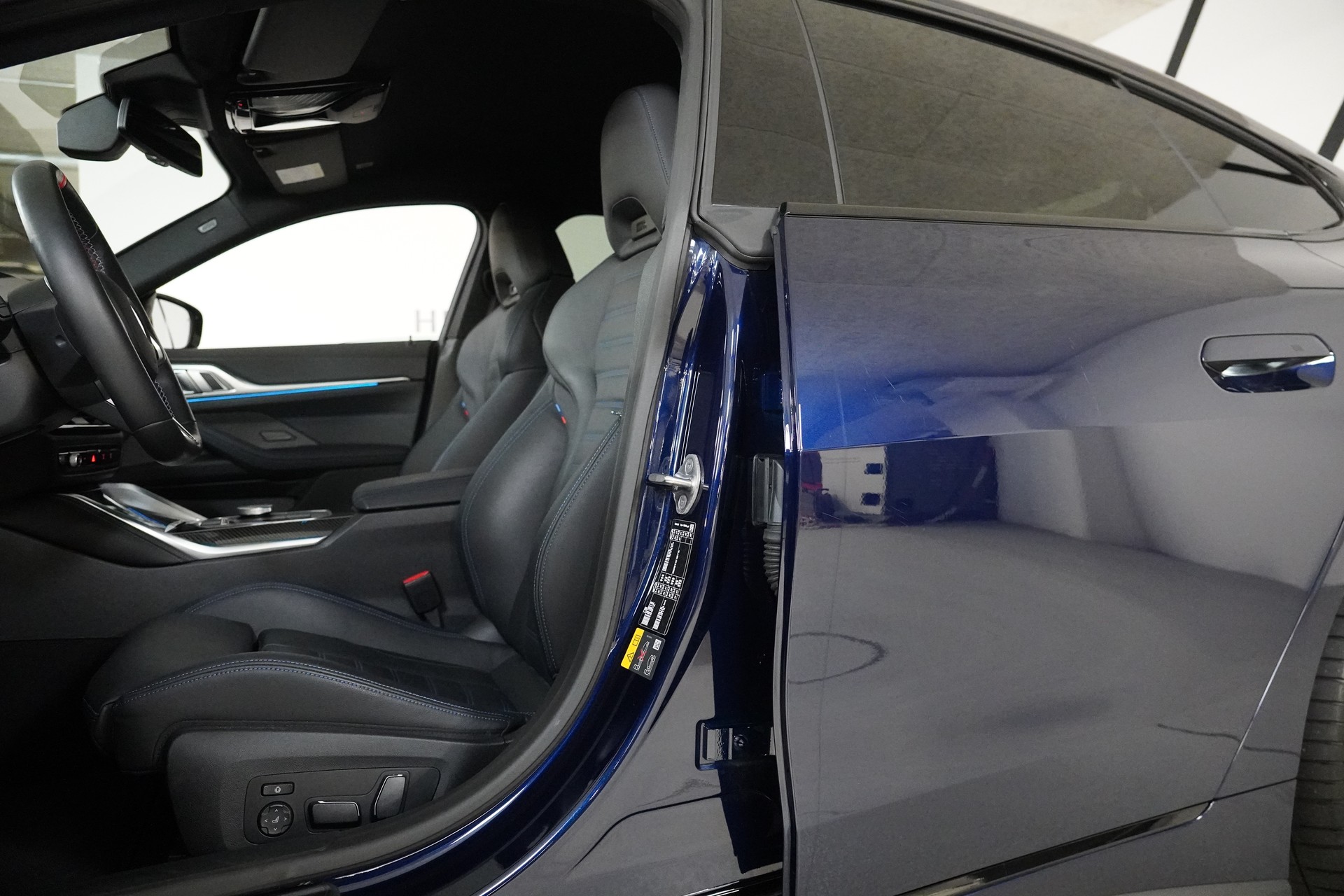 BMW i4 M50 M Sport Pro-image-11