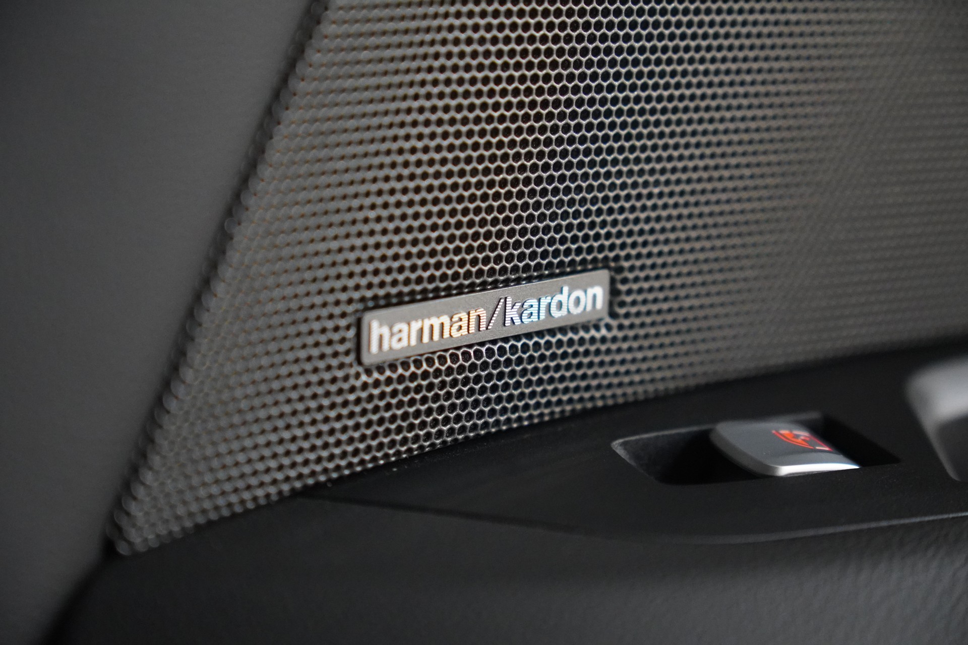 BMW i4 M50 M Sport Pro-image-24