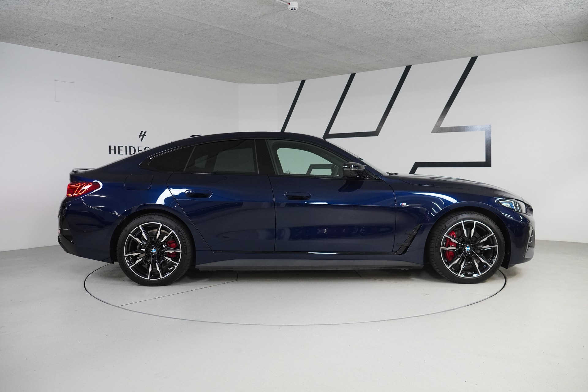 BMW i4 M50 M Sport Pro-image-8