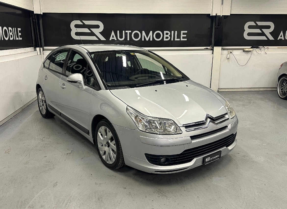 CITROEN C4 Berline 1.6i 16V VTR-image-1
