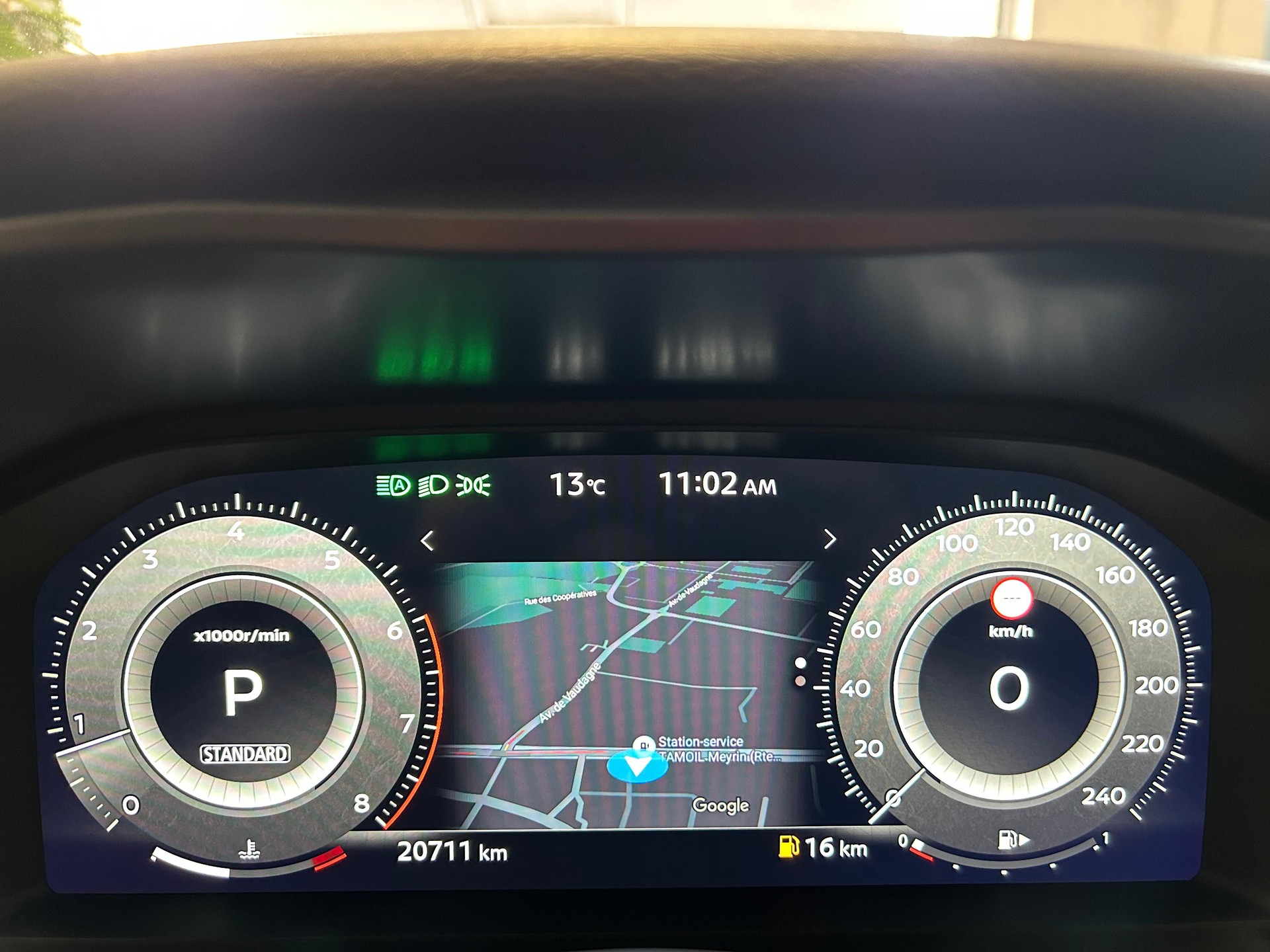 NISSAN Qashqai 1.3 DIG-T 158 N-Connecta-image-8