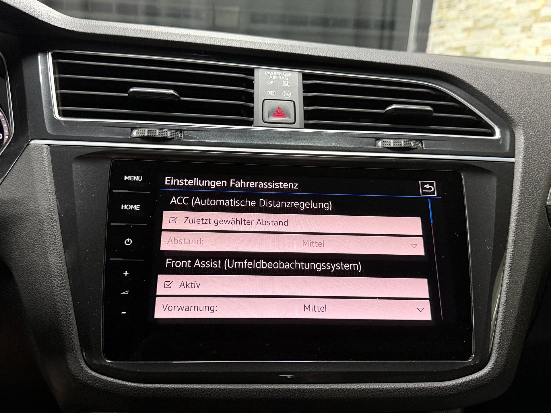 VW Tiguan 2.0 TDI SCR R-Line 4Motion DSG-image-20
