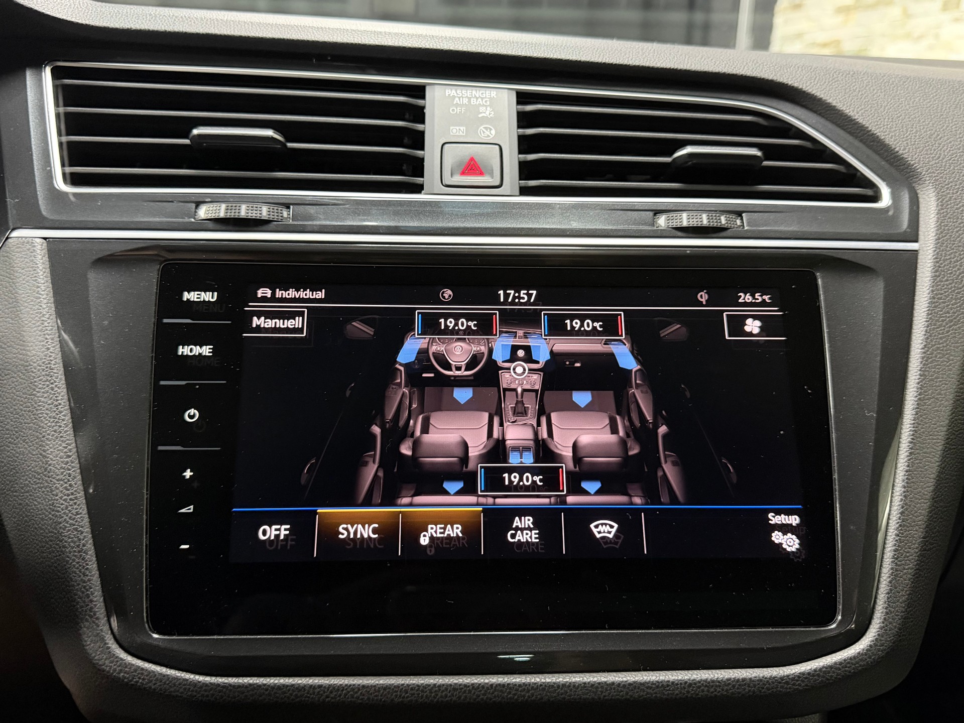 VW Tiguan 2.0 TDI SCR R-Line 4Motion DSG-image-22