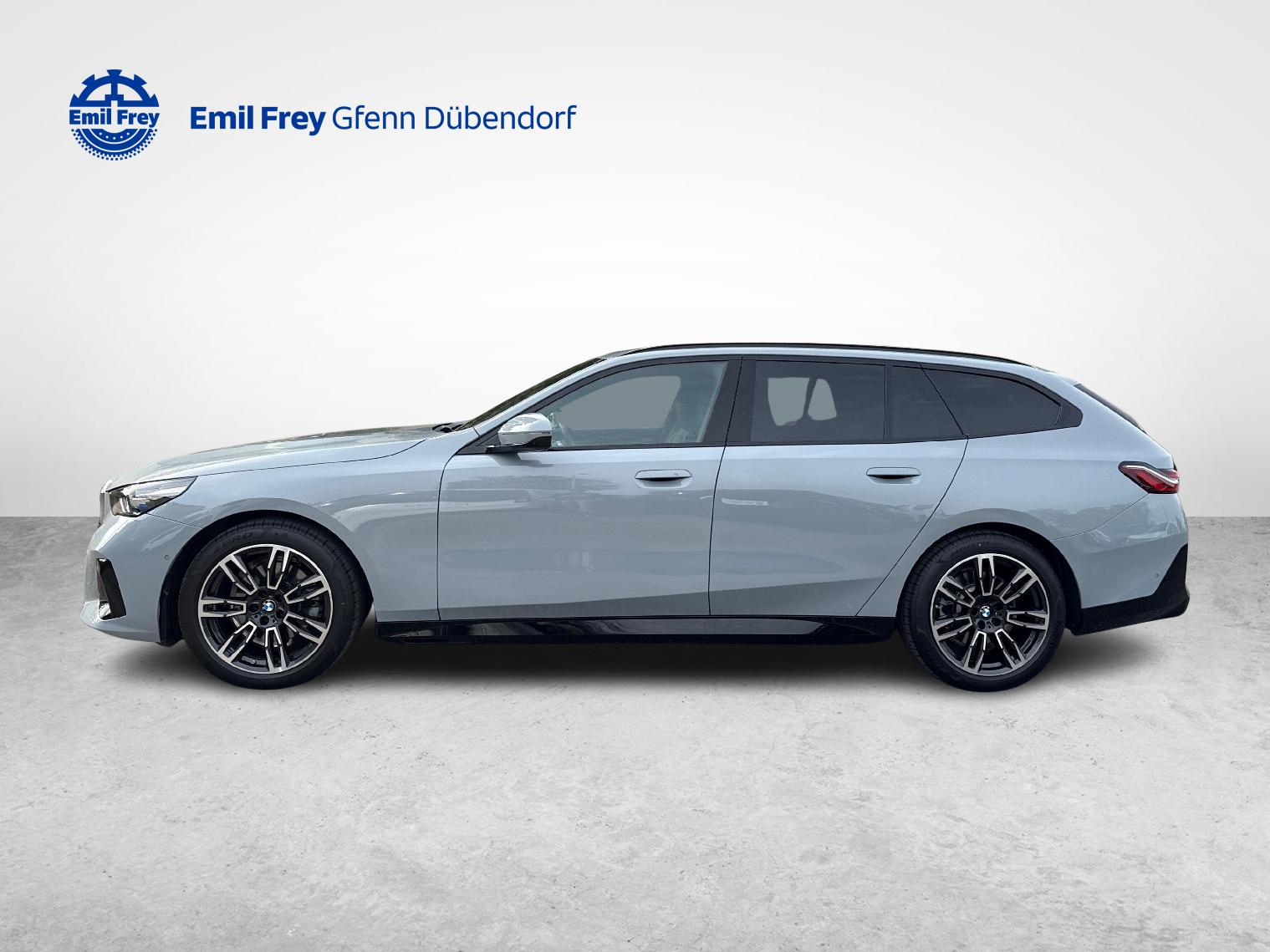 BMW 520d xDrive Touring-image-7