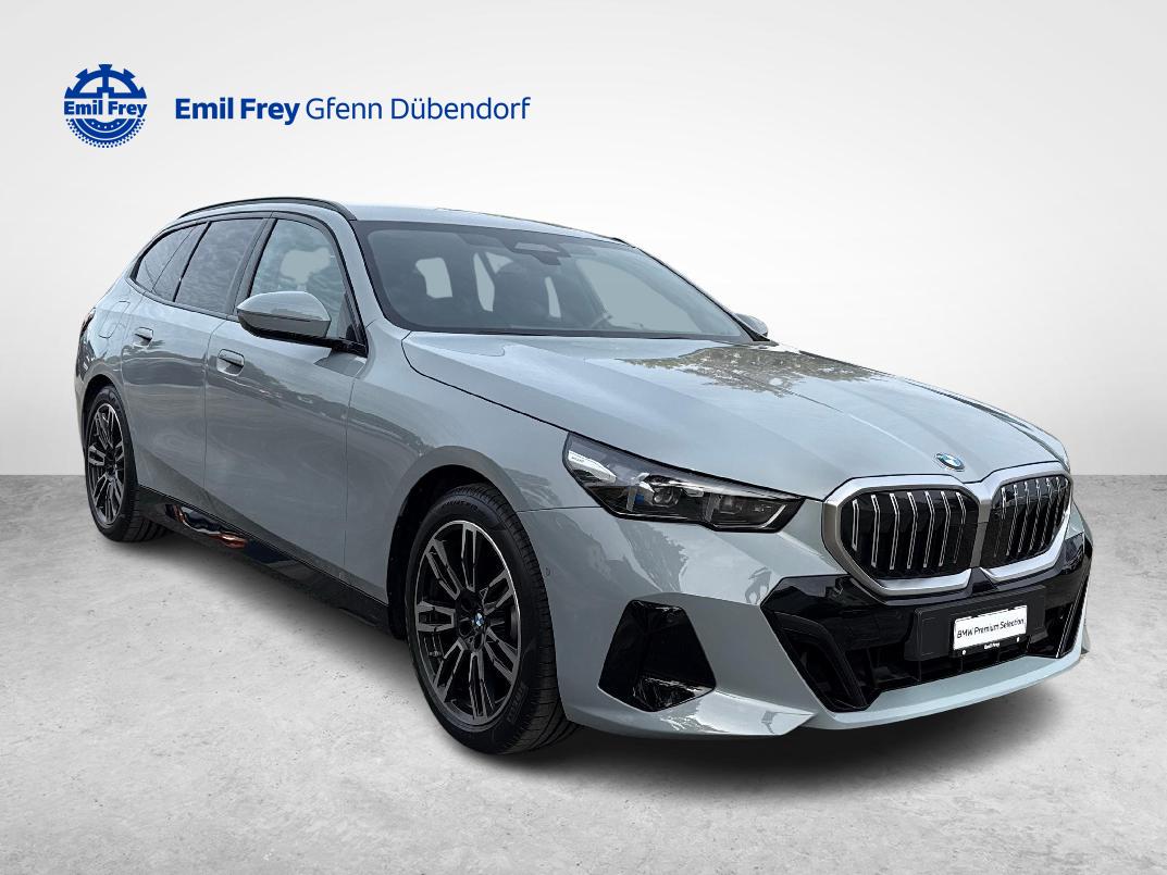 BMW 520d xDrive Touring-image-3