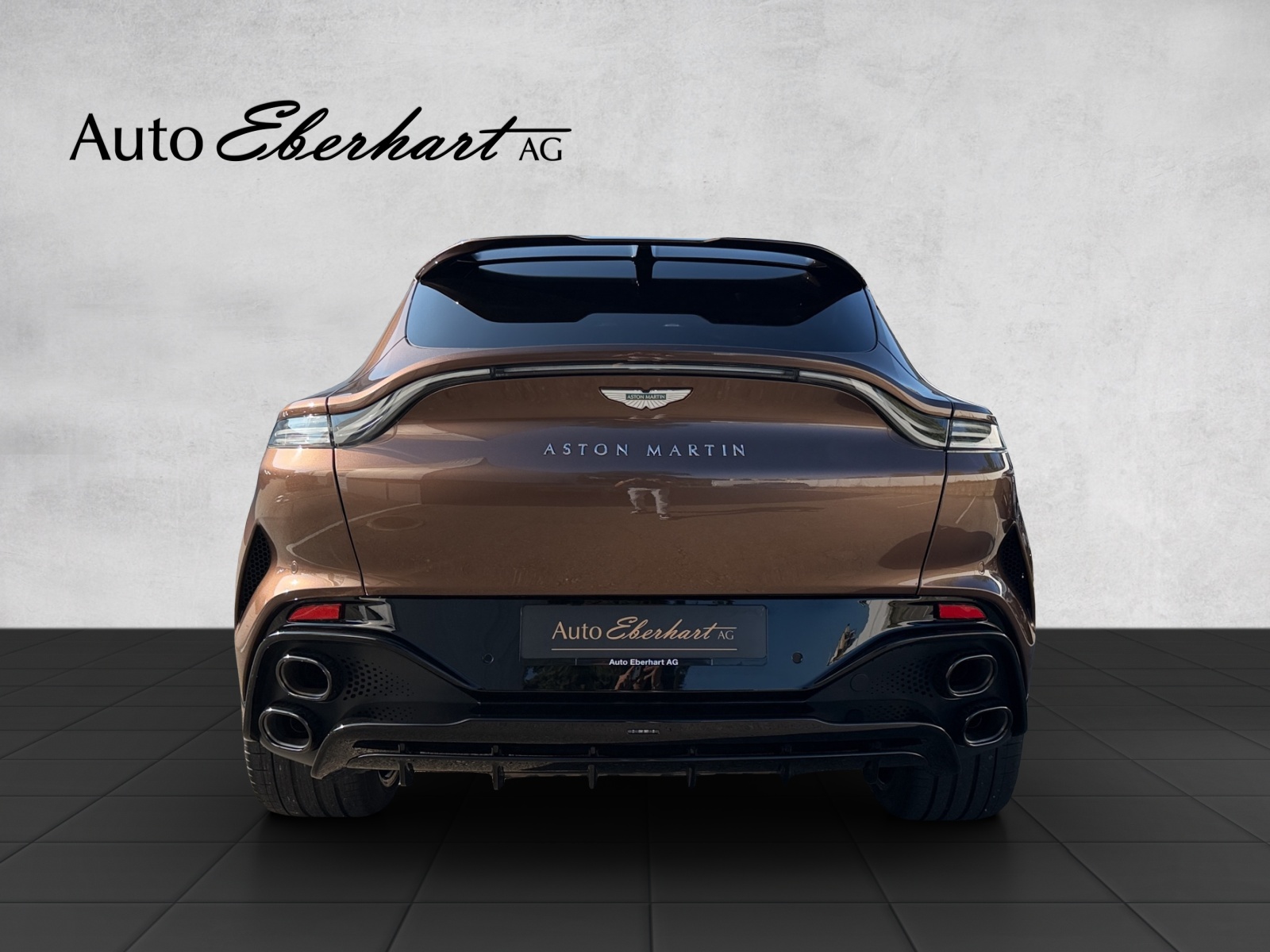 ASTON MARTIN DBX S 4.0 V8 Bi-Turbo-image-4