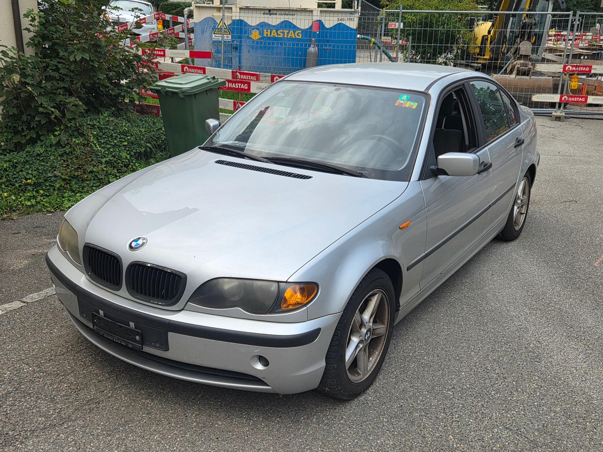 BMW 320d-image-2