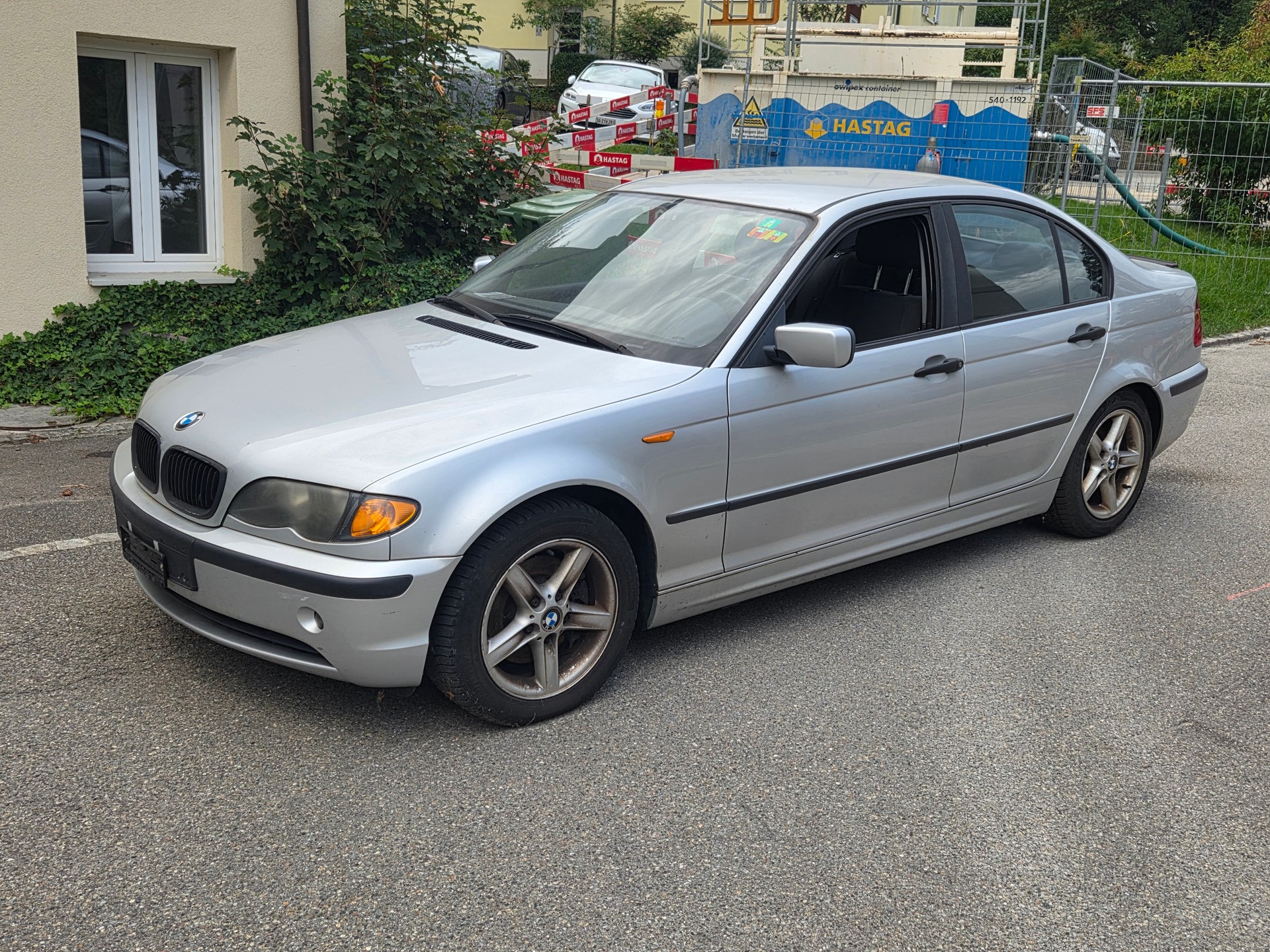BMW 320d-image-3