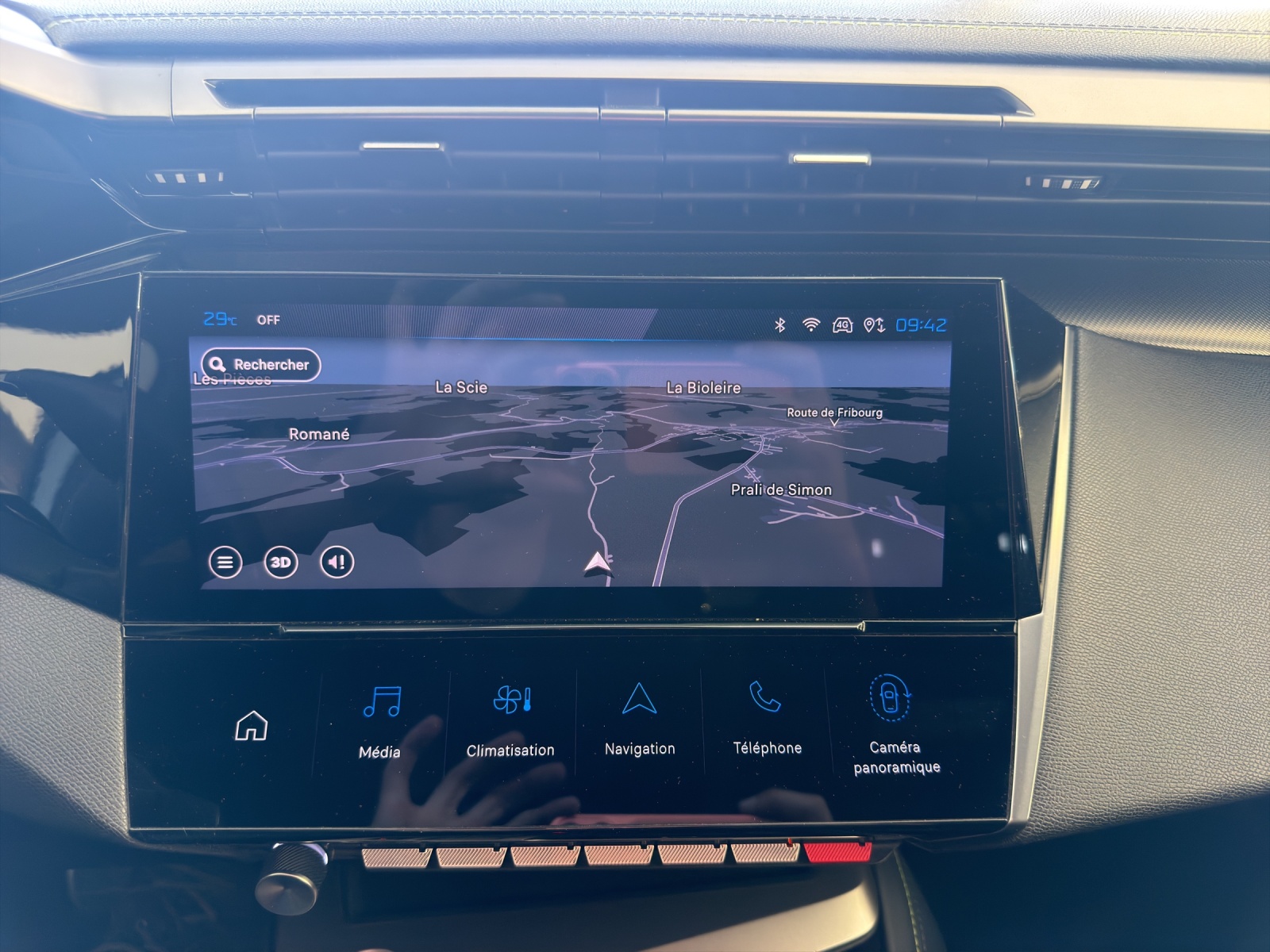 PEUGEOT 308 1.6 PHEV 180 GT-image-10