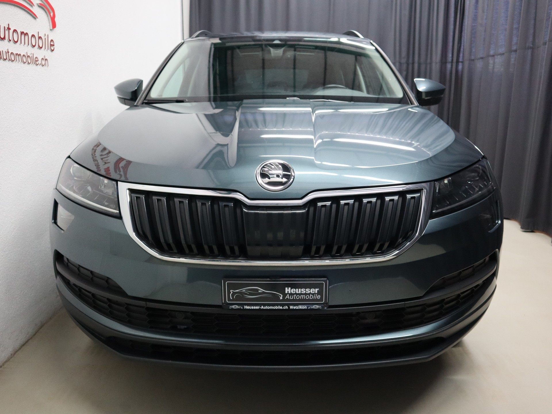 SKODA Karoq 2.0 TDI CR Style 4x4 DSG - Panorama - Navi - Kamera - 150 PS-image-6