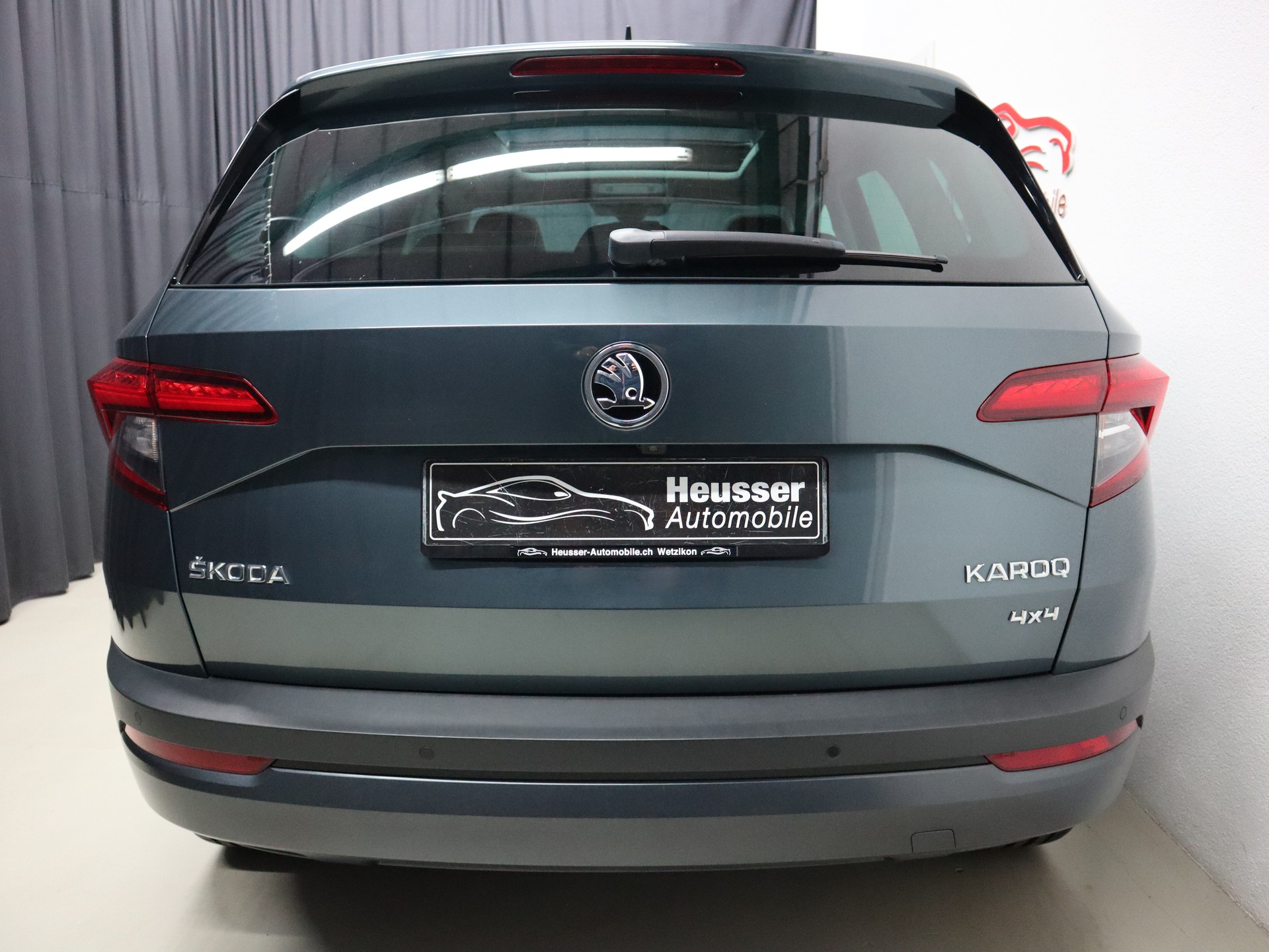 SKODA Karoq 2.0 TDI CR Style 4x4 DSG - Panorama - Navi - Kamera - 150 PS-image-5