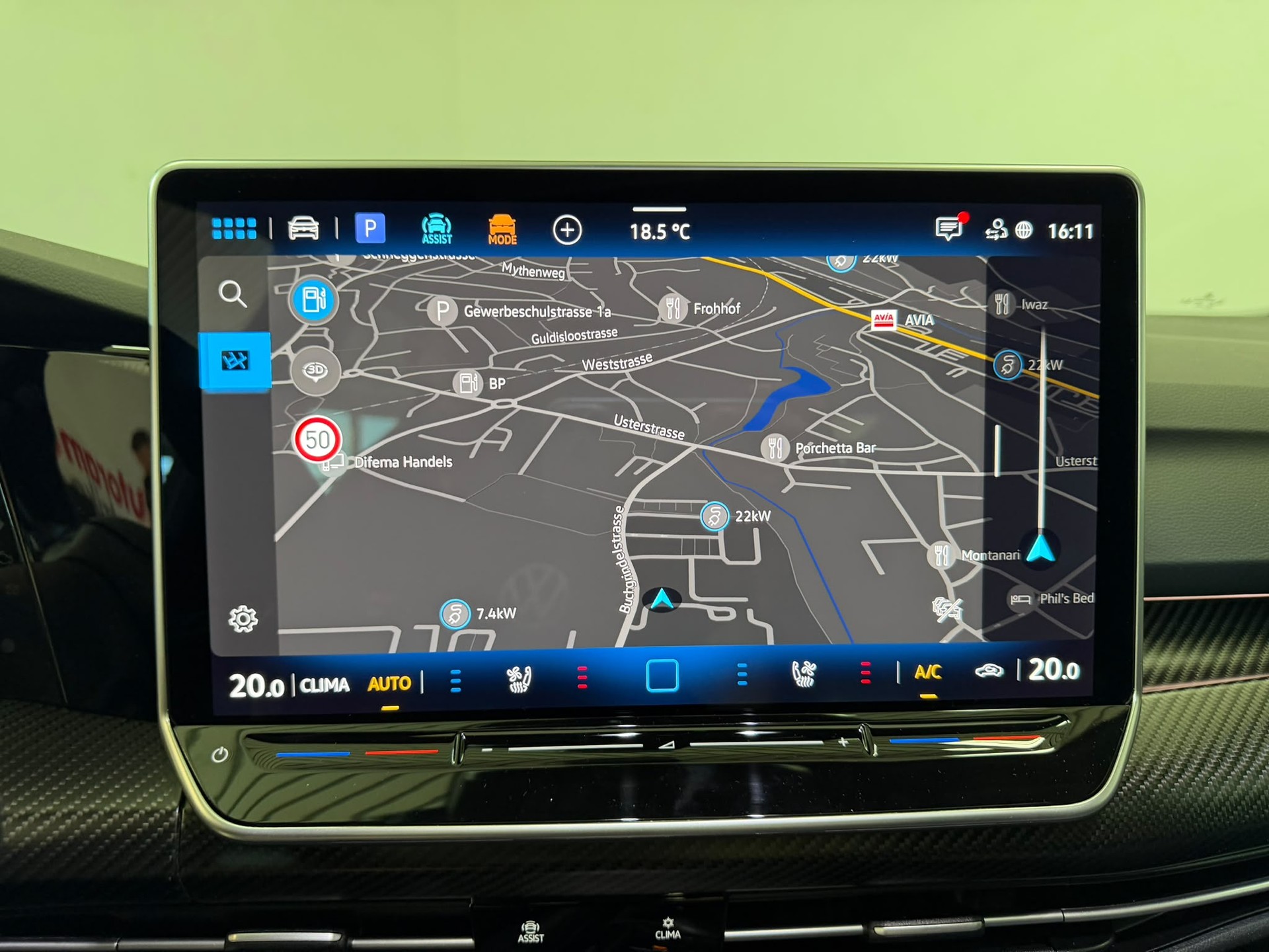 VW Golf 2.0 TSI R DSG 4 Motion-image-12