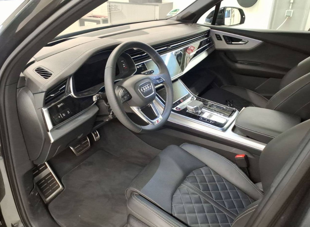AUDI SQ7 TFSI quattro tiptronic-image-5